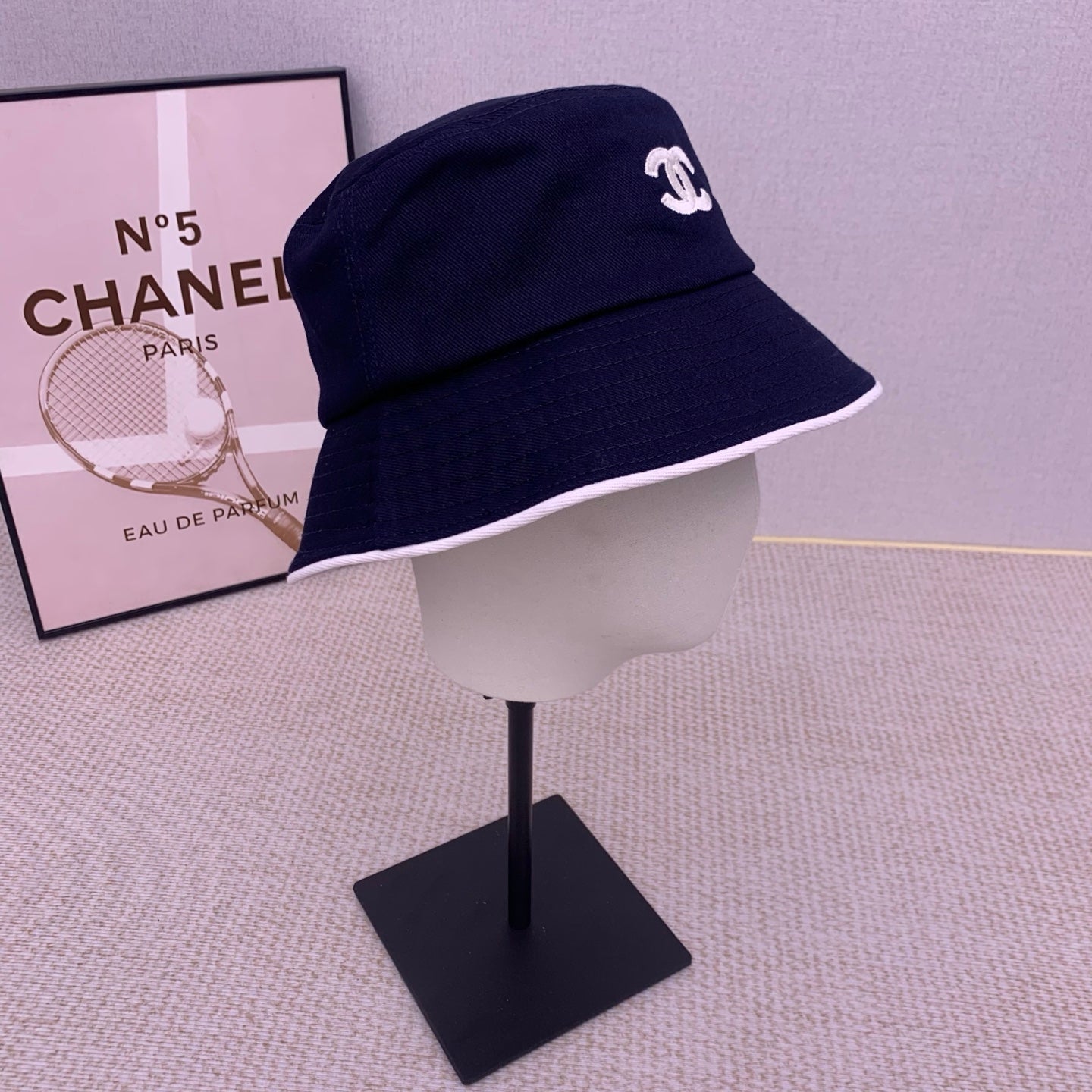 145QC41M Popular hats