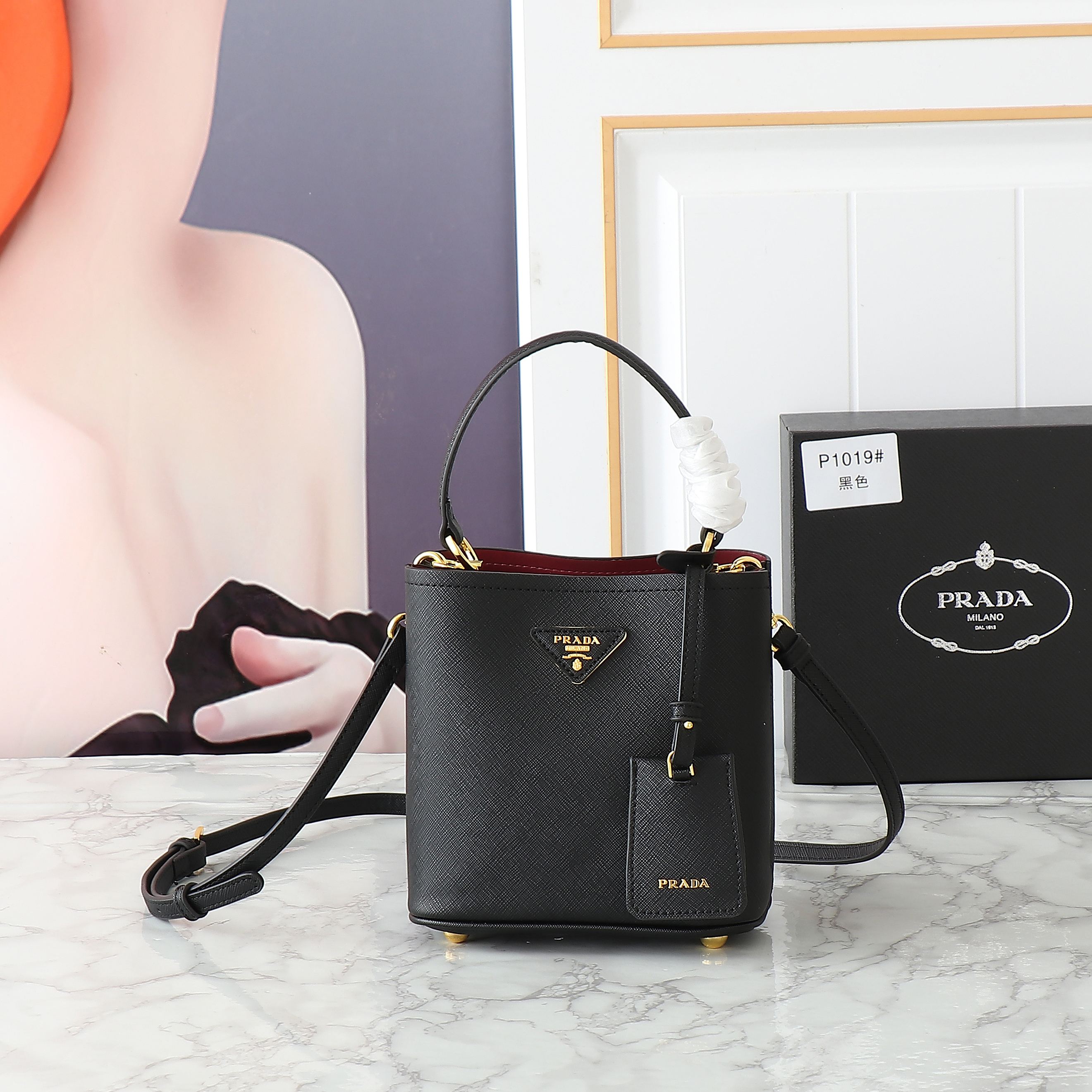 1WP102B Popular  leather bag