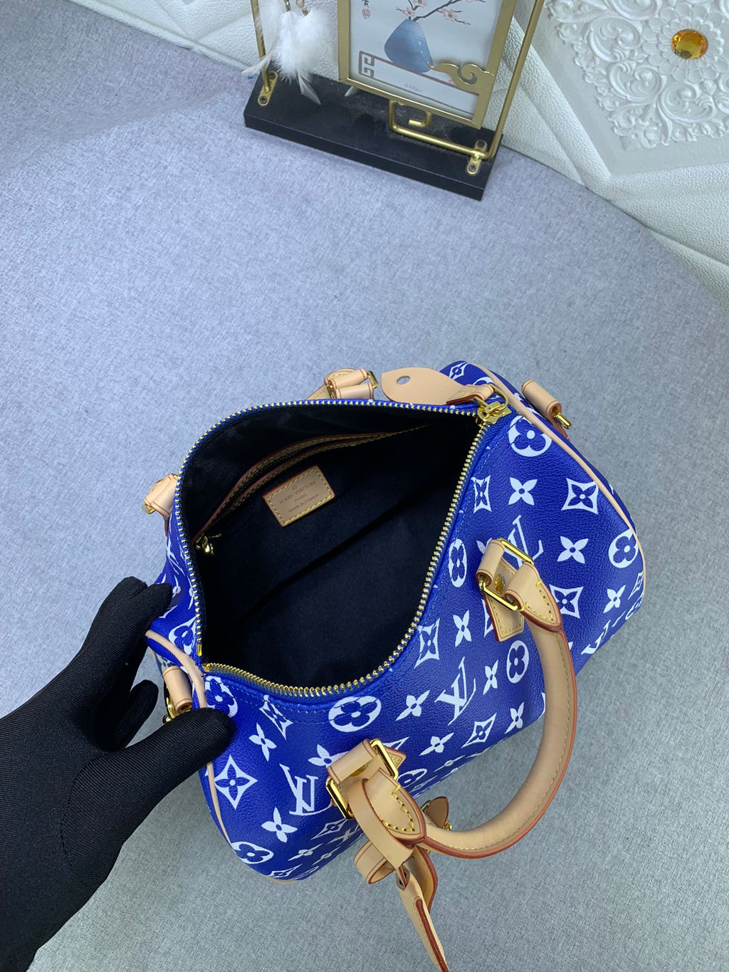 2XE268B Popular  leather bag 