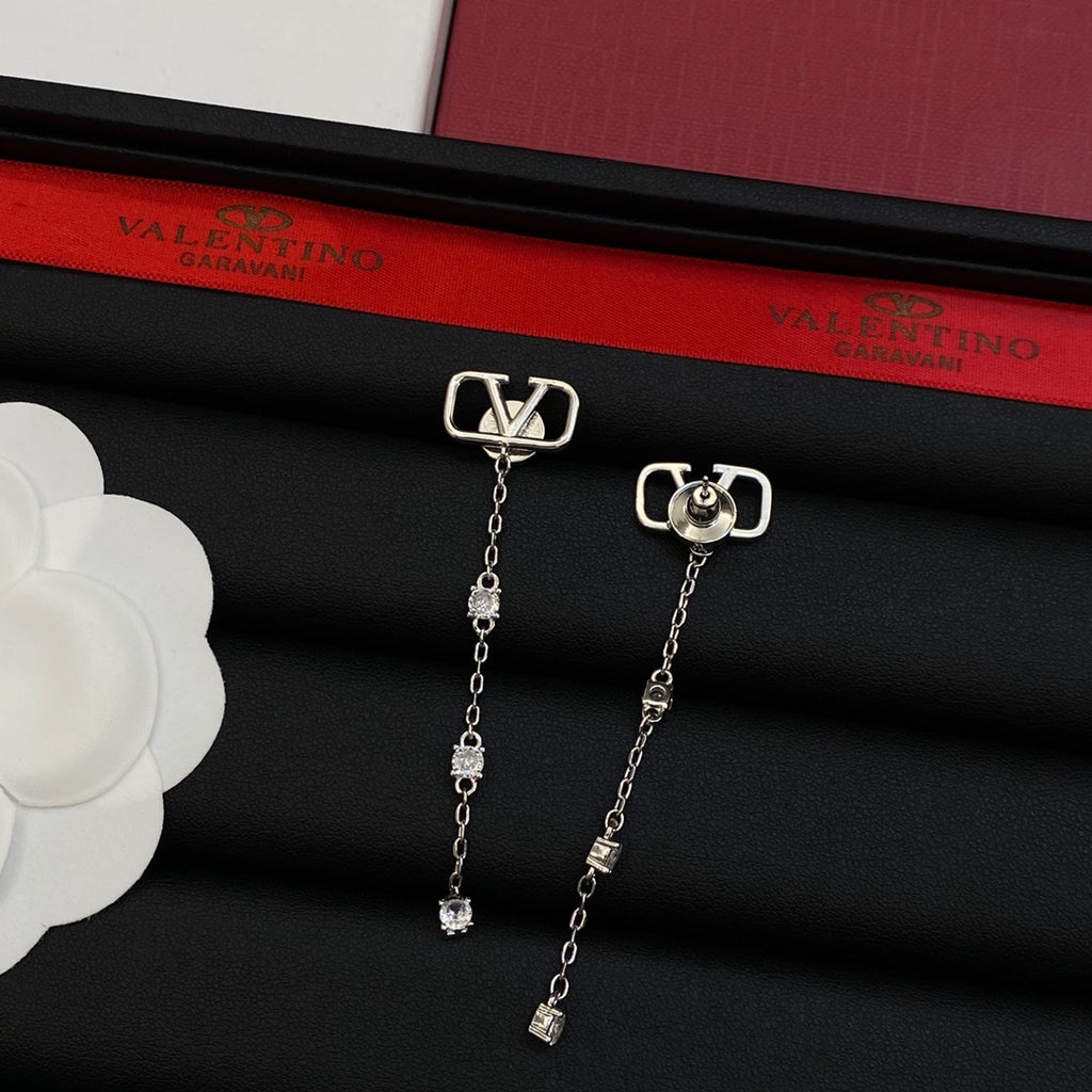 14VL451E Popular Earrings
