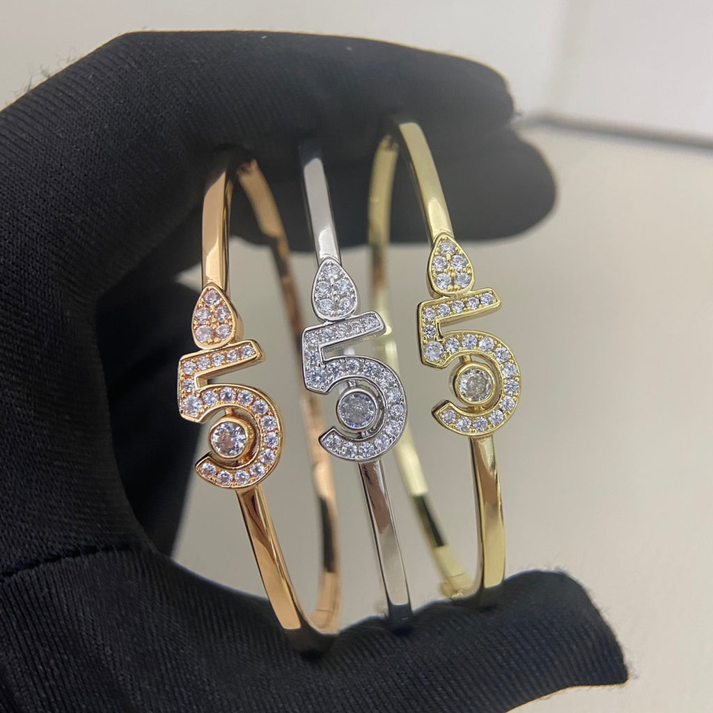 55QC38K  Popular Bracelets