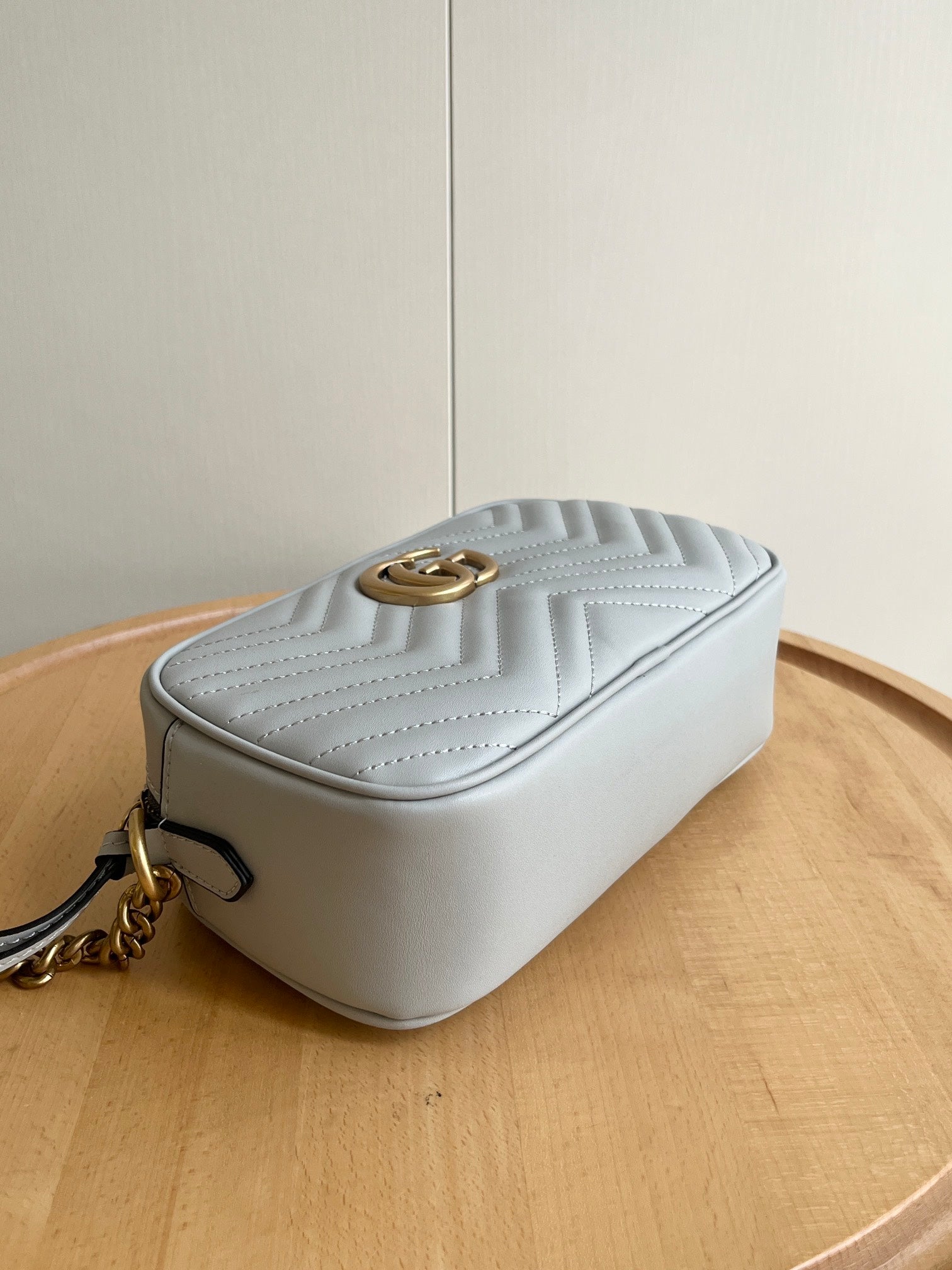 1XB446B Popular    leather bag