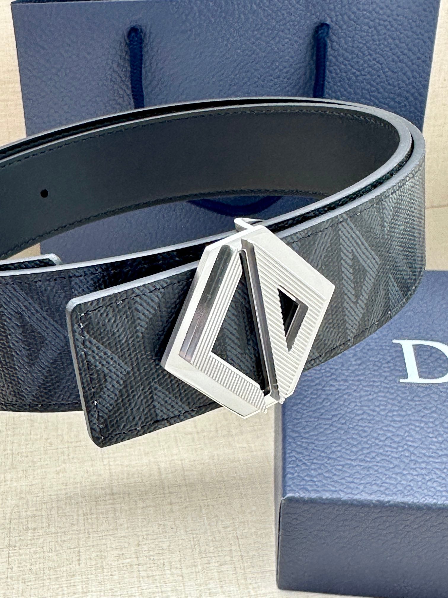 1115QD52P Popular High quality belt With full package