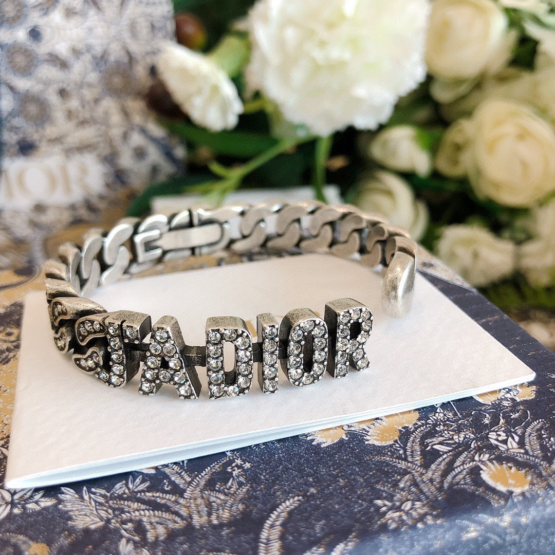 1YD26K  Popular Bracelets