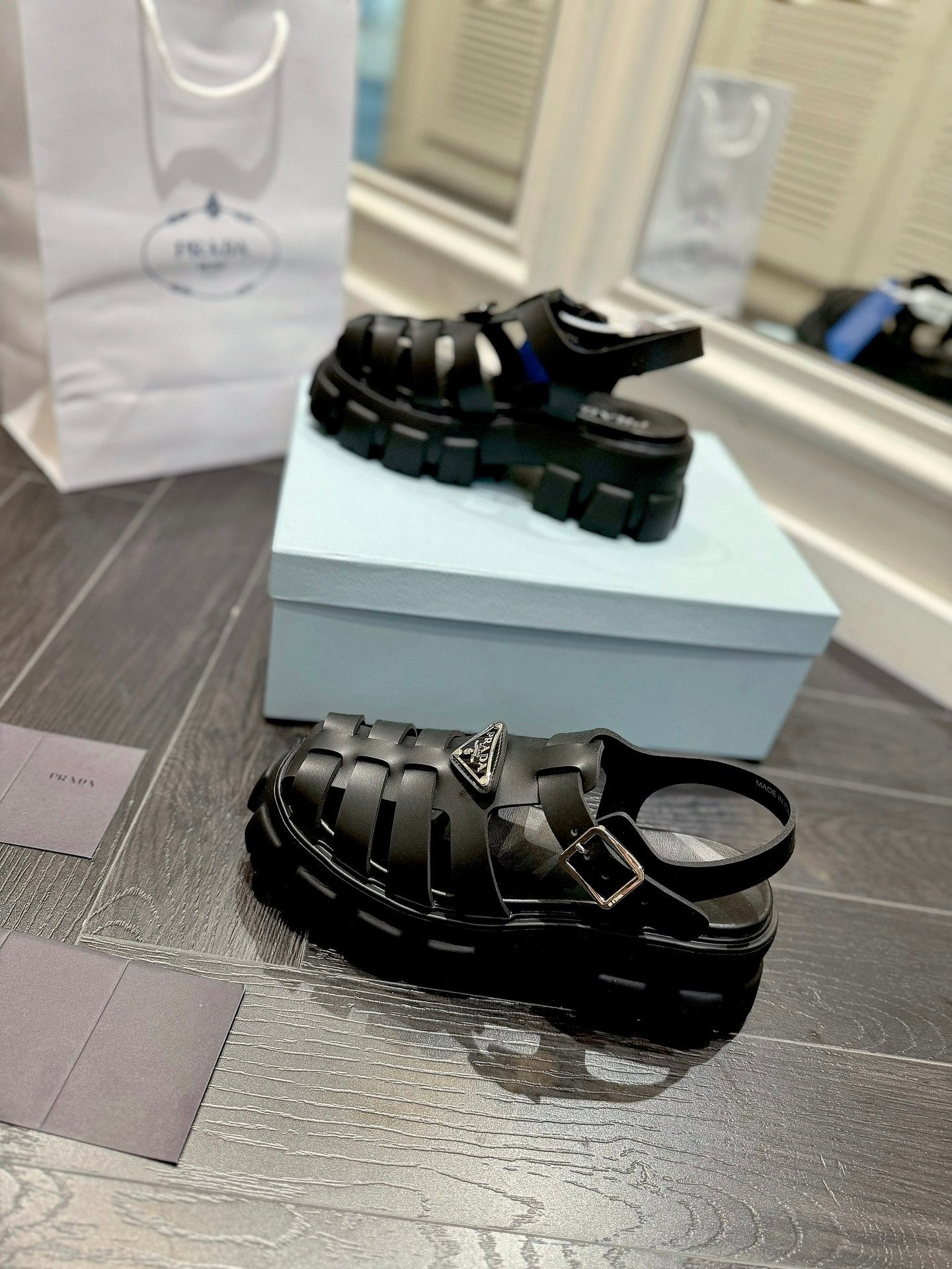 285RP51Z  Popular high-quality shoes