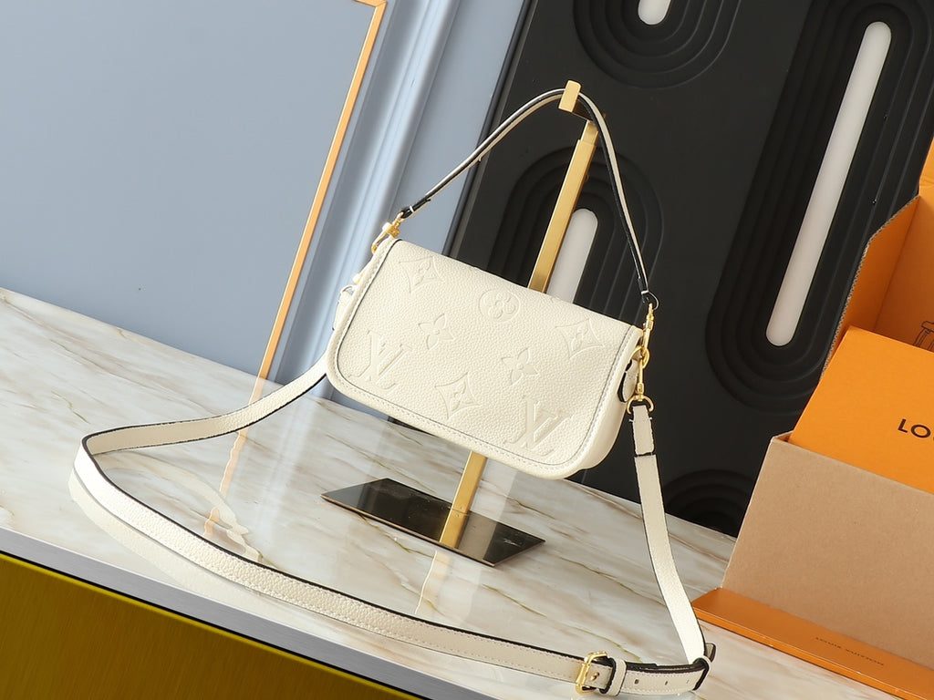 15XE3B Popular   leather bag
