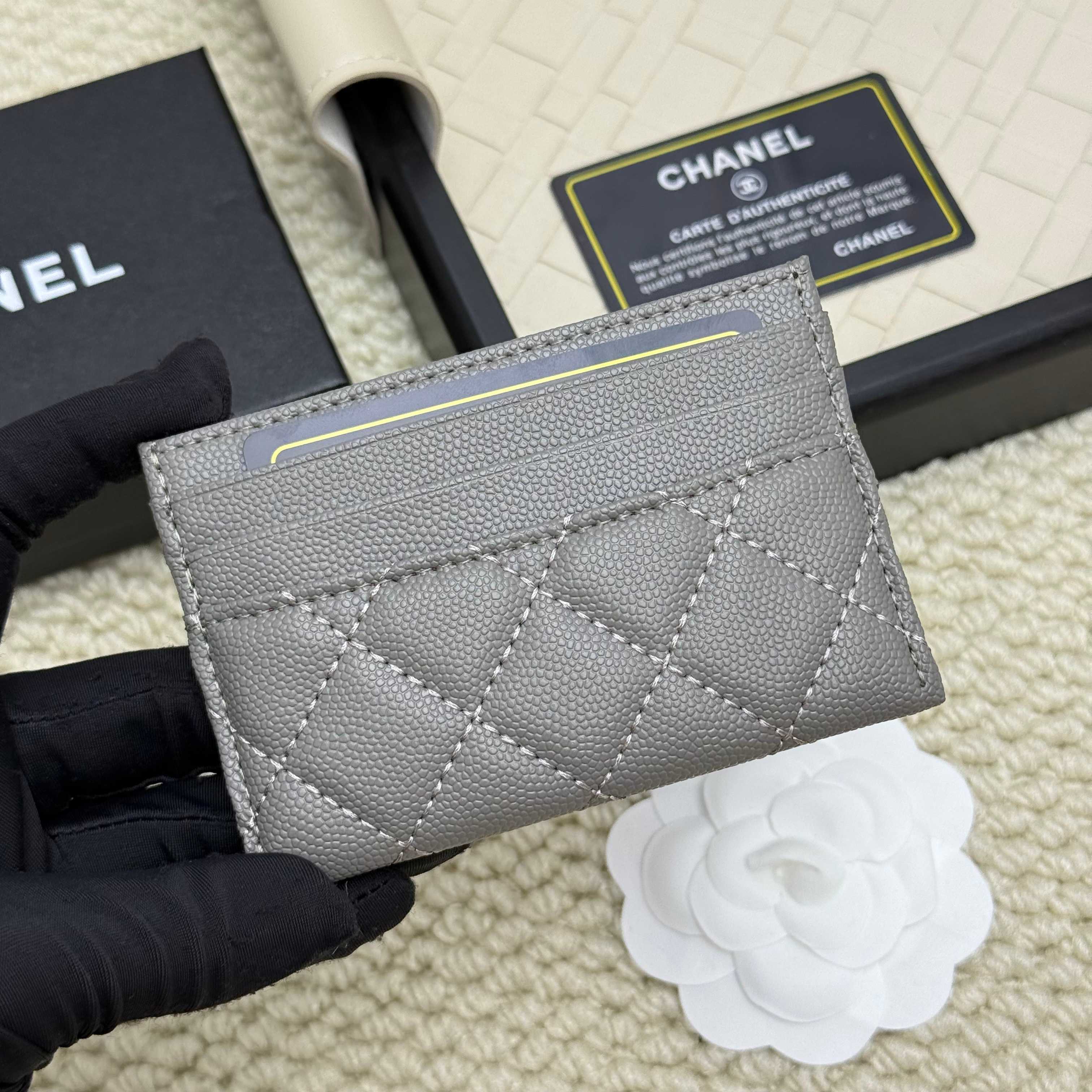 15RC153B Popular card holder