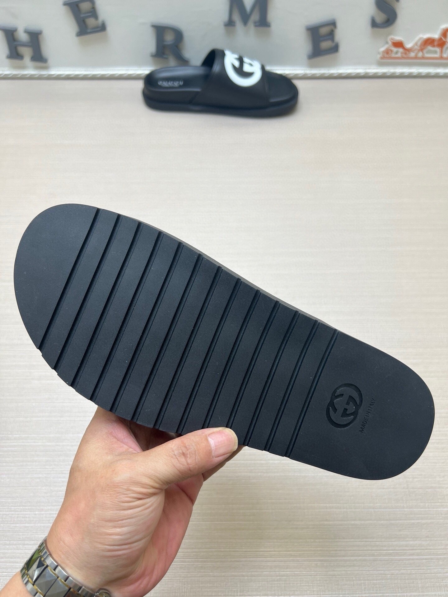 5WB241Z Popular Slippers