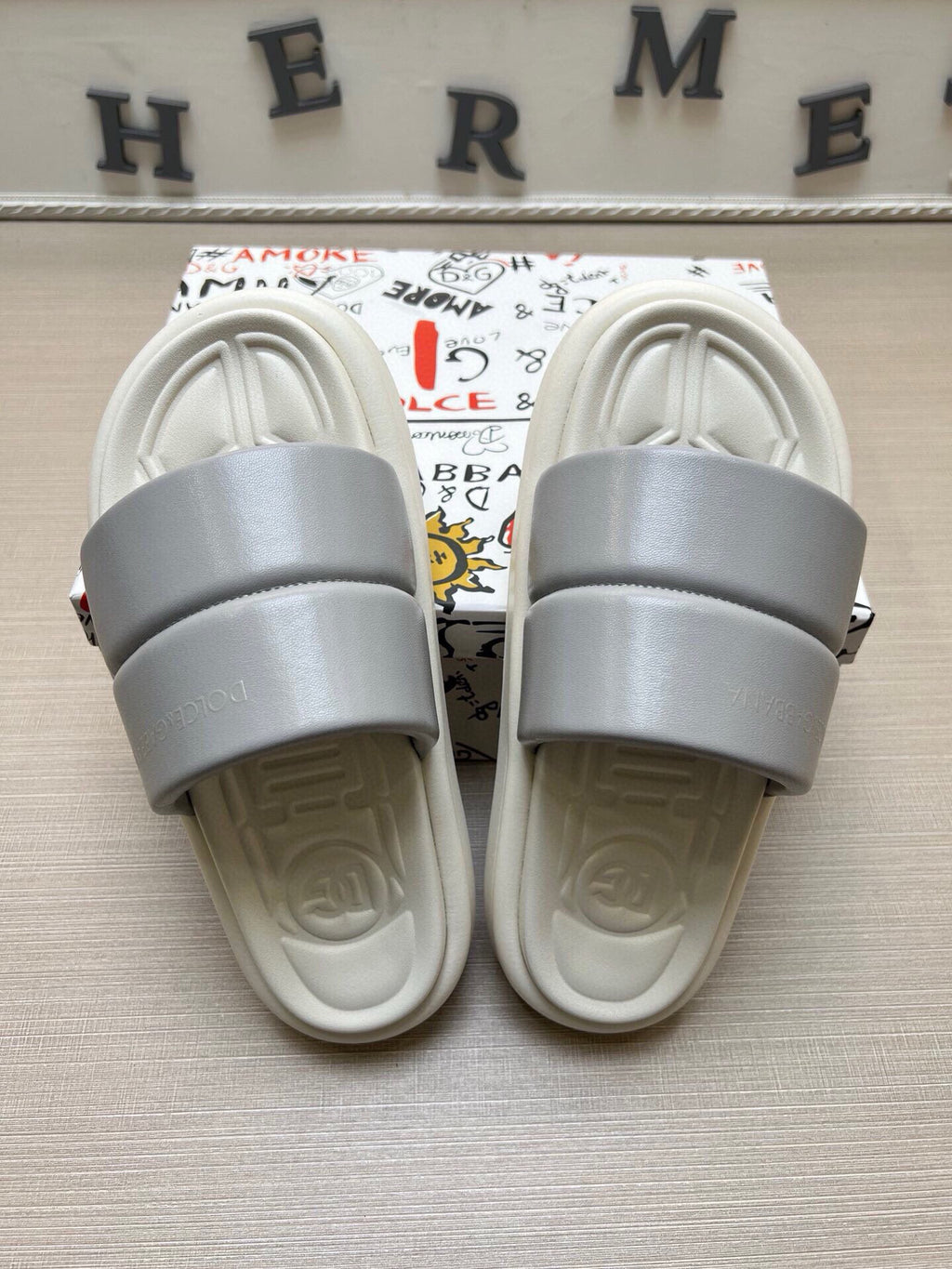 535ZA269Z Popular Slippers