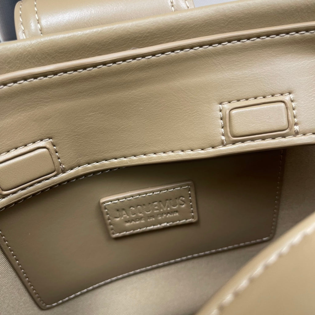 136PA25B Popular leather bag