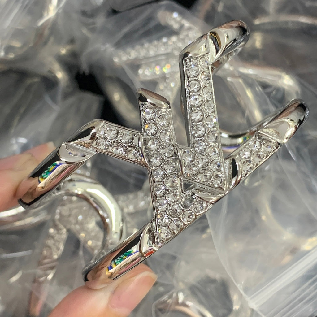 84E83K  Popular Bracelets