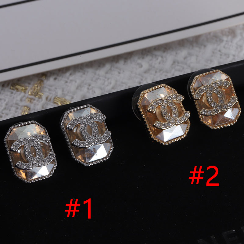 14C303E Popular Earrings