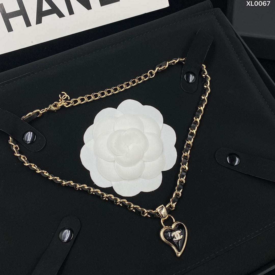 15QC36X Popular Necklace