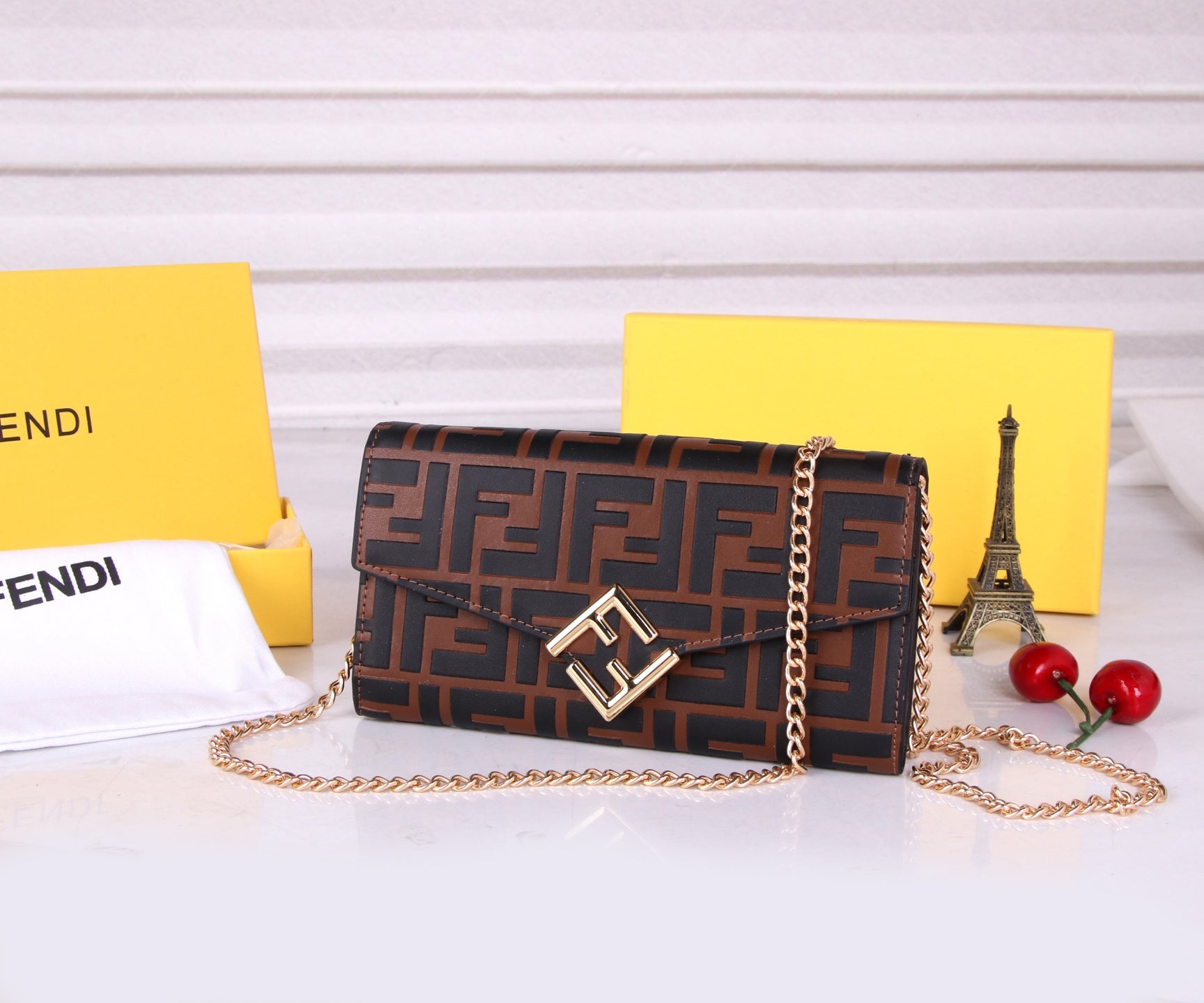 136PF103B Popular leather bag