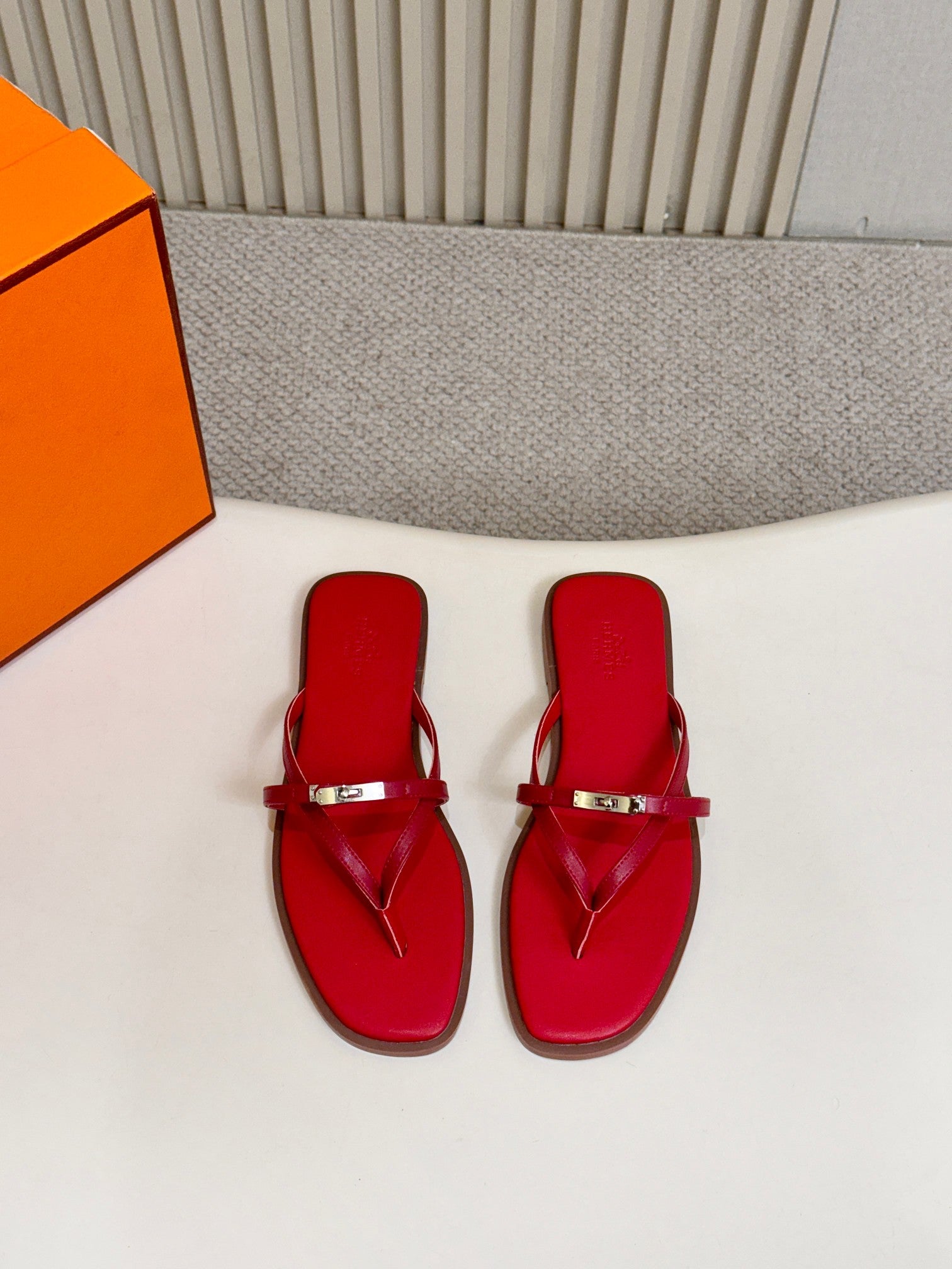 Z2X66H7 Popular high-quality leather Shoes