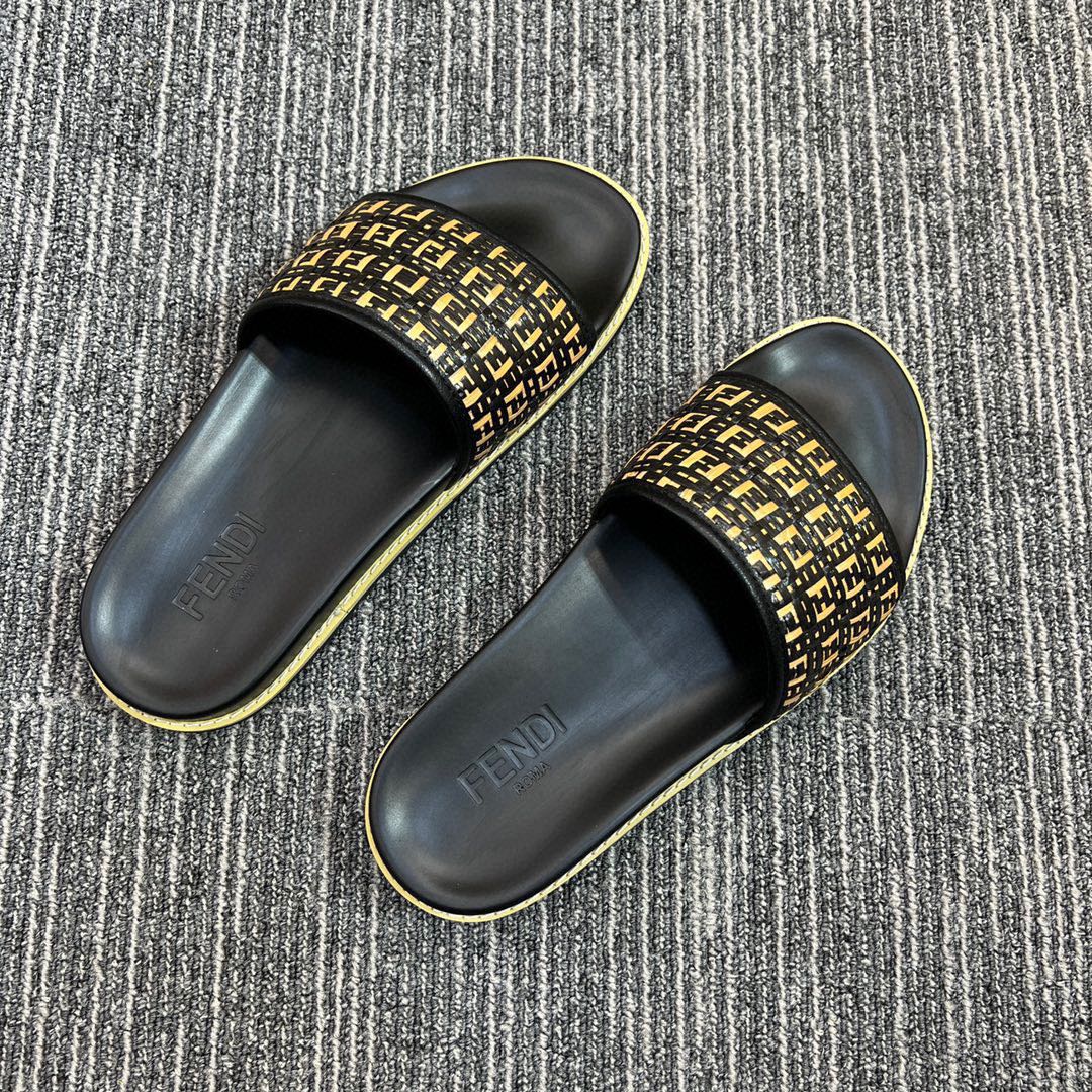 5XF104Z Popular Slippers