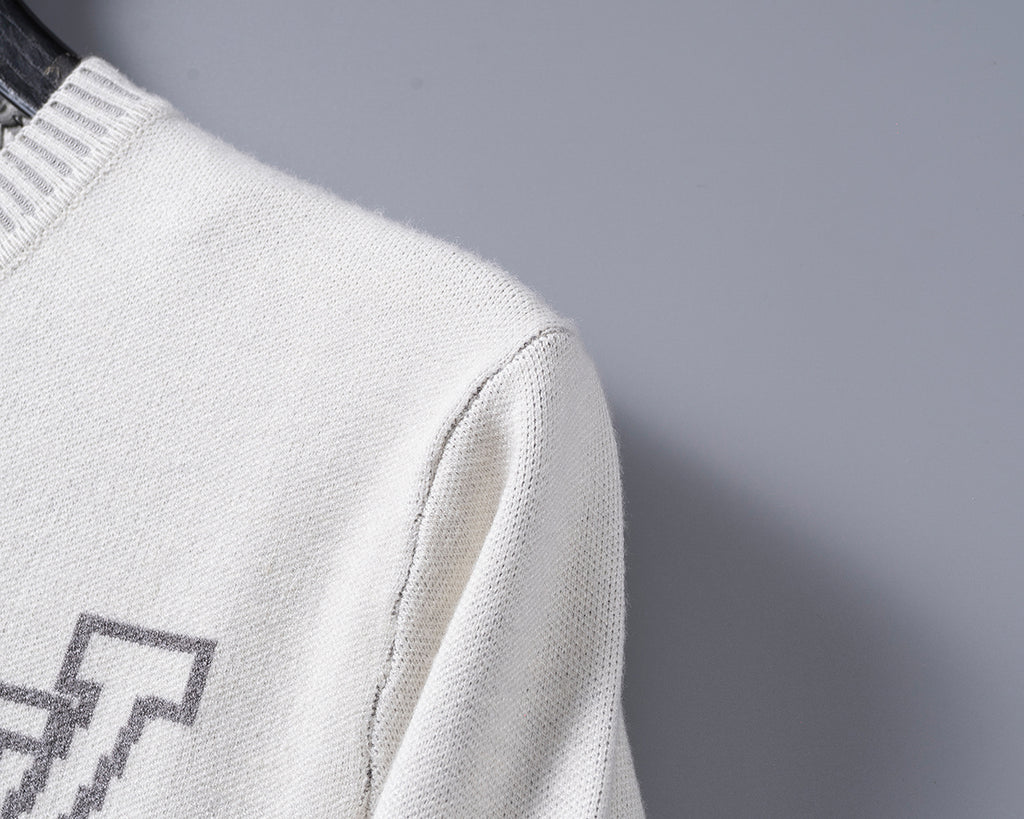 175ZE52U Popular Sweaters