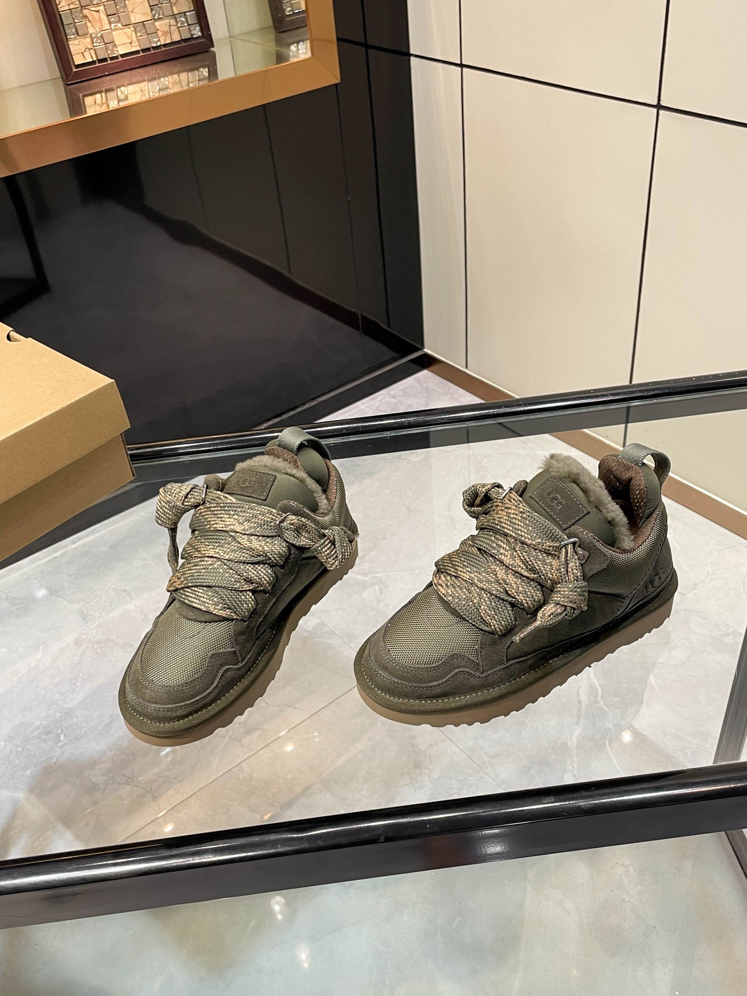 2105QU262Z Popular high-quality Shoes