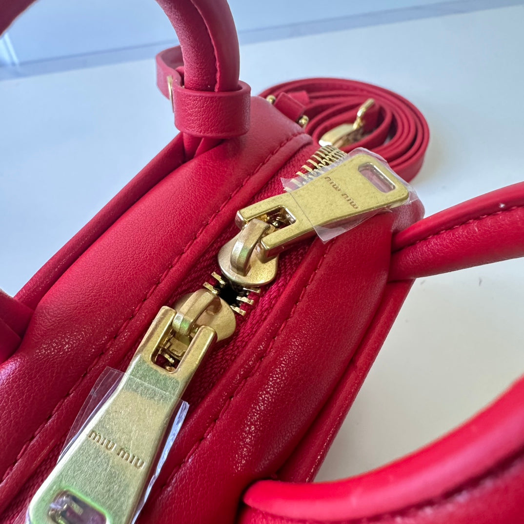 146PA163B Popular leather bags