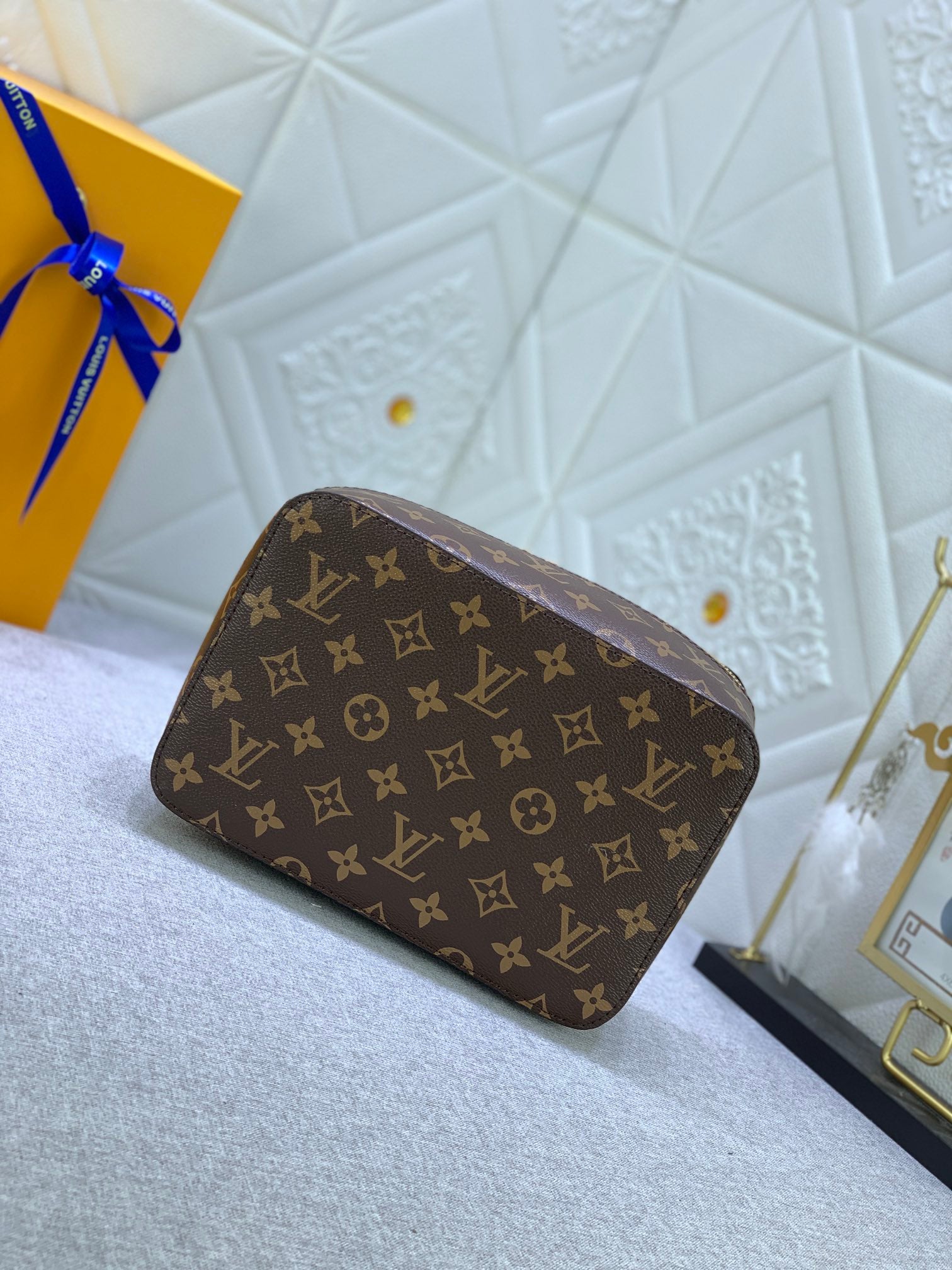 1XE272B Popular  leather bag 