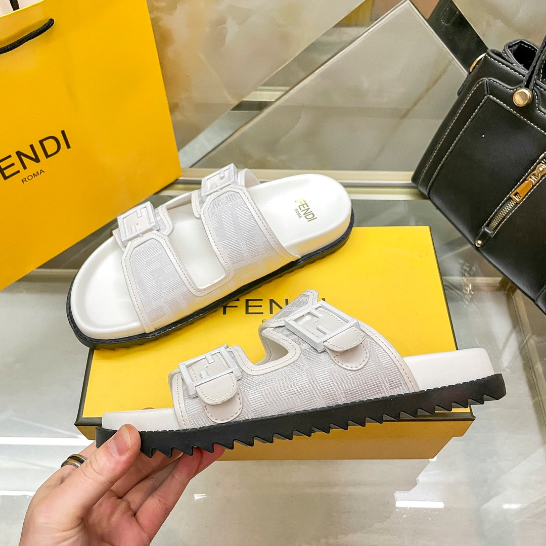 14F69Z Popular slippers