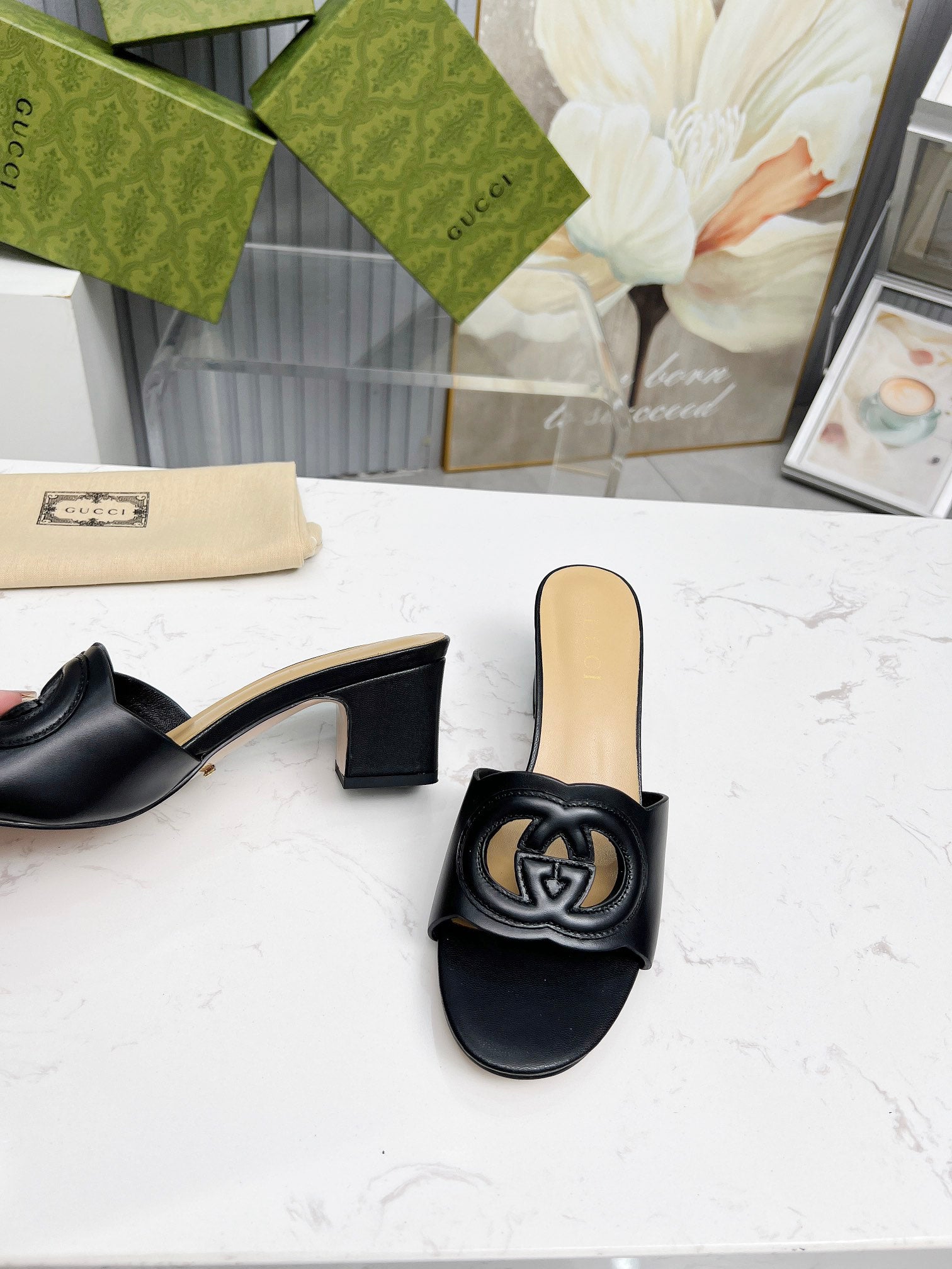Z2X56B32 Popular high-quality leather Shoes 5.5cm