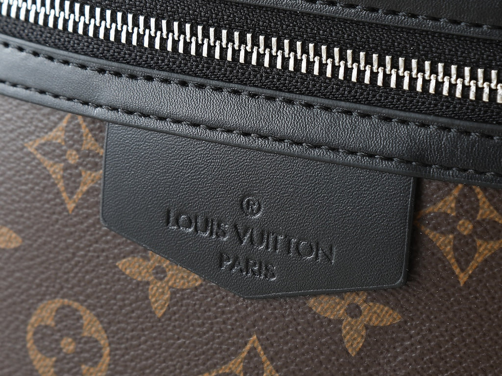 B1X66E3 Popular leather bag