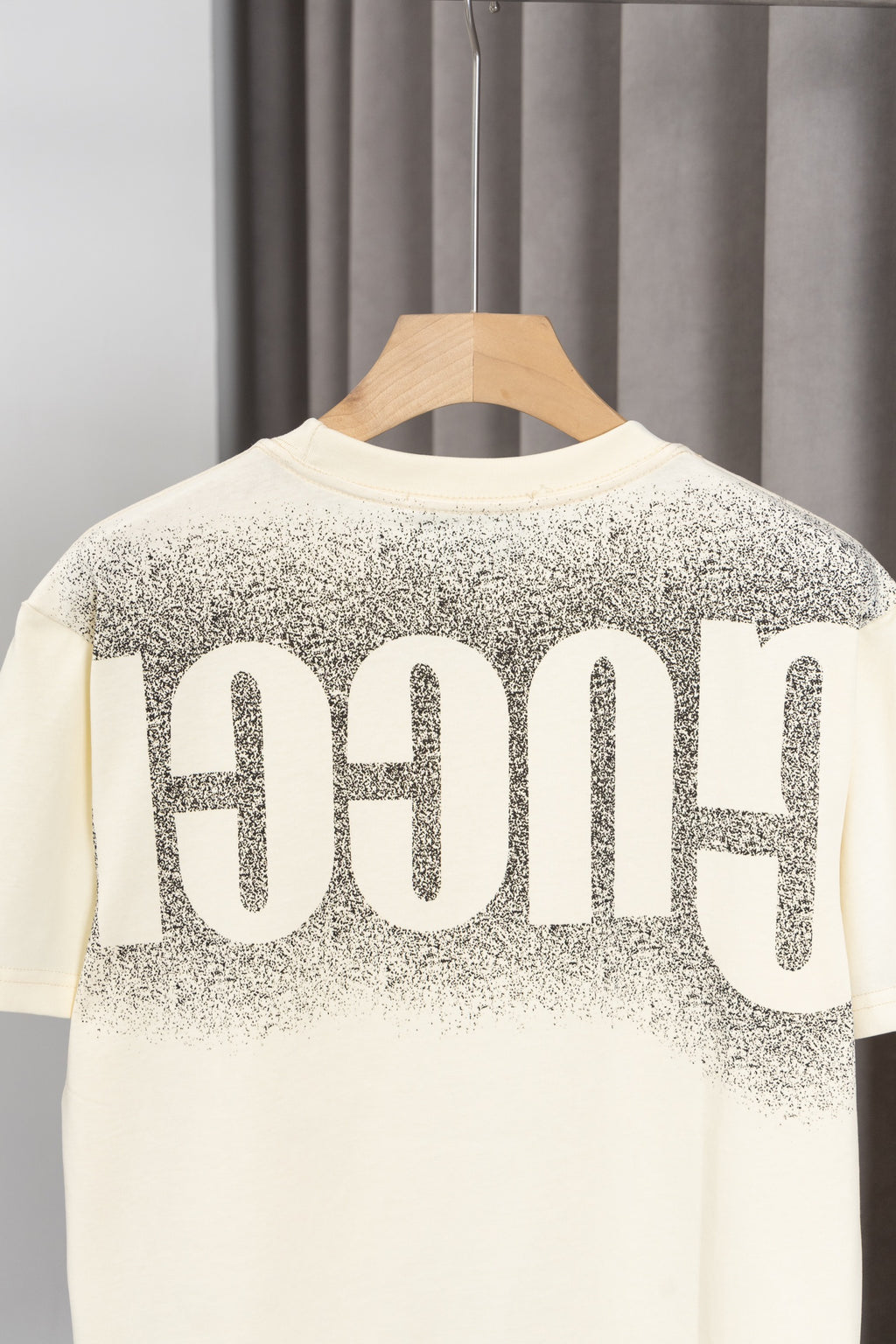 125WB9U  Popular T-shirts