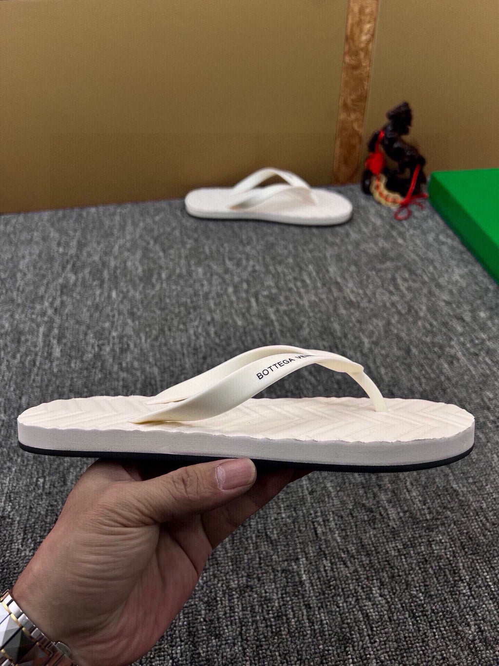 535ZA294Z Popular Slippers