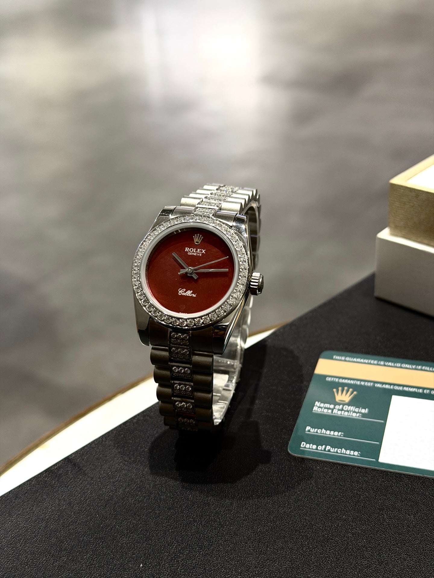 136RL24L Popular Watches