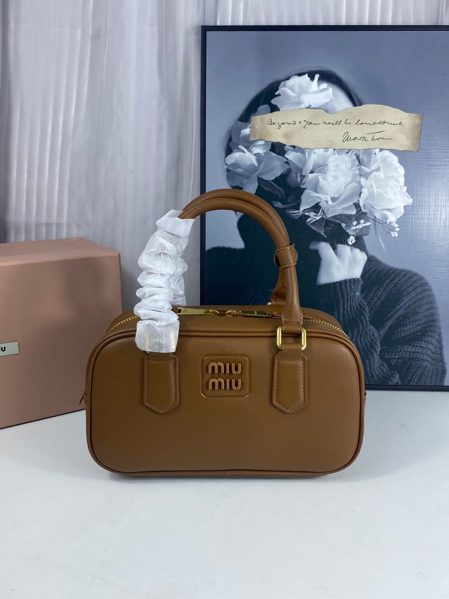 B1P46A152 Popular leather bags