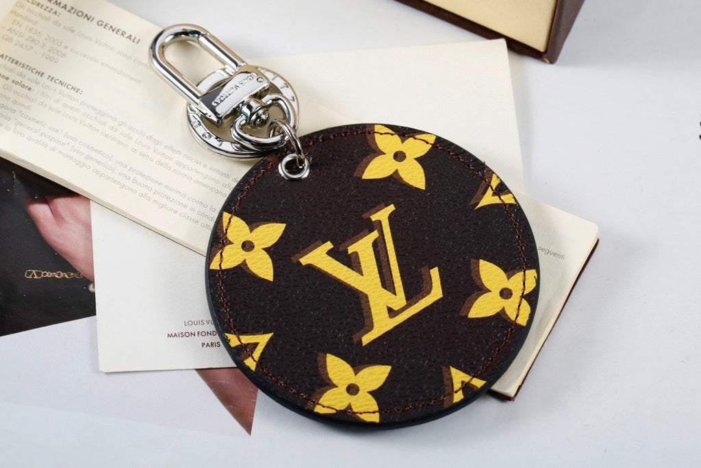 35ZE90A Popular bag 's charms accessories