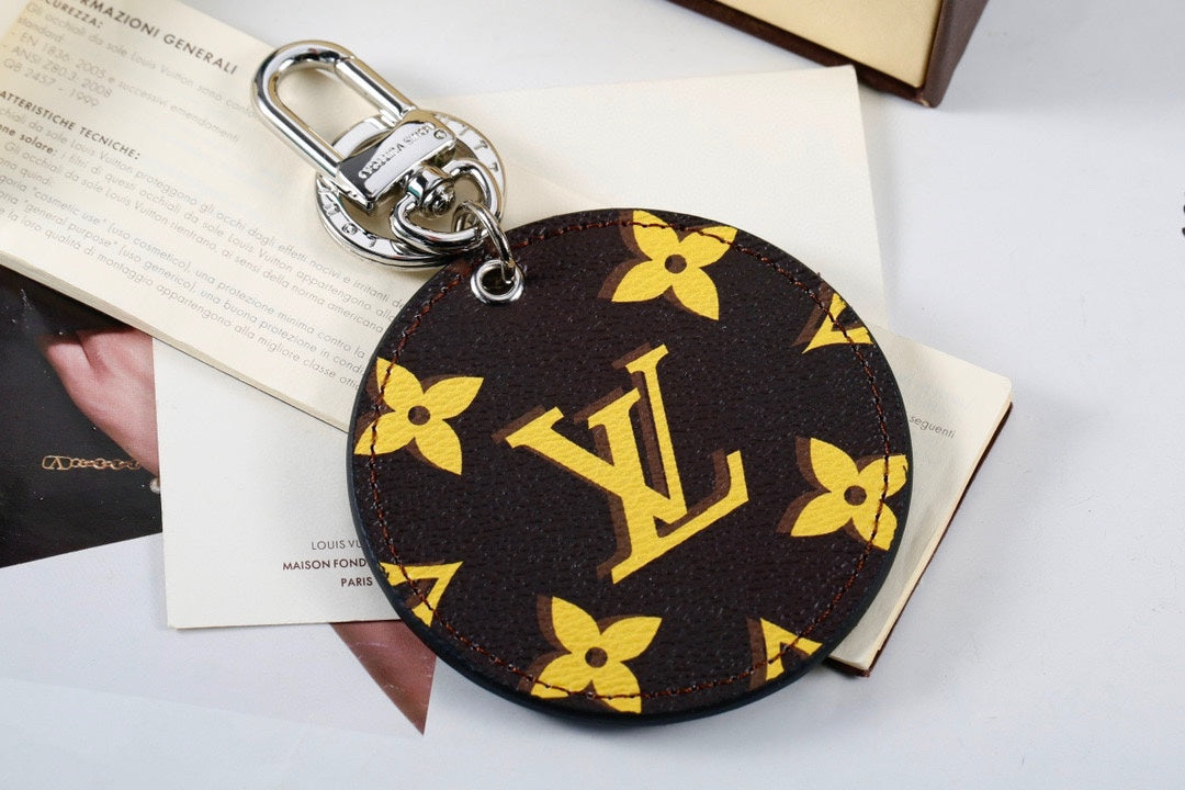 35ZE90A Popular bag 's charms accessories