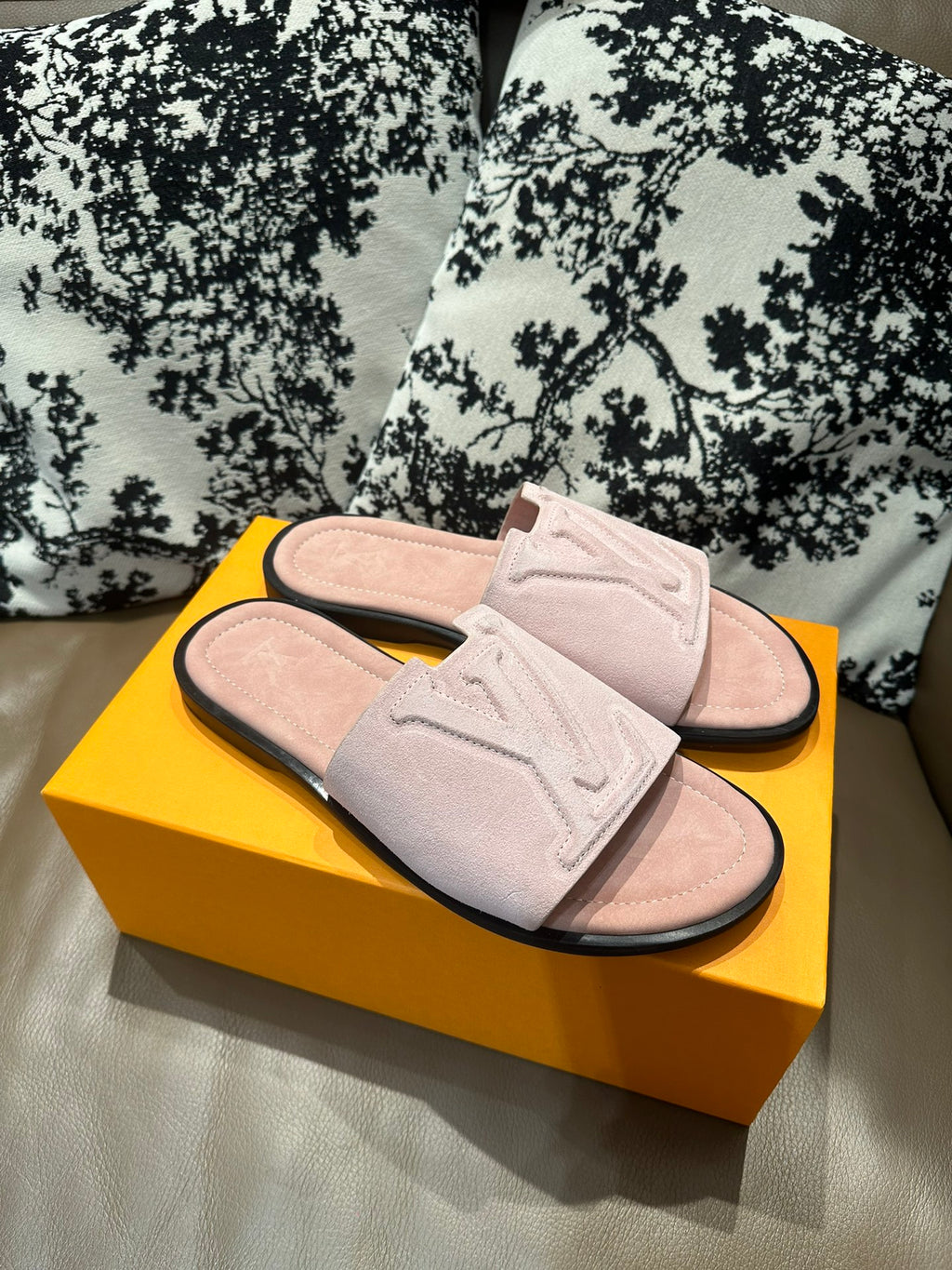 285ZE25Z  Popular leather Shoes