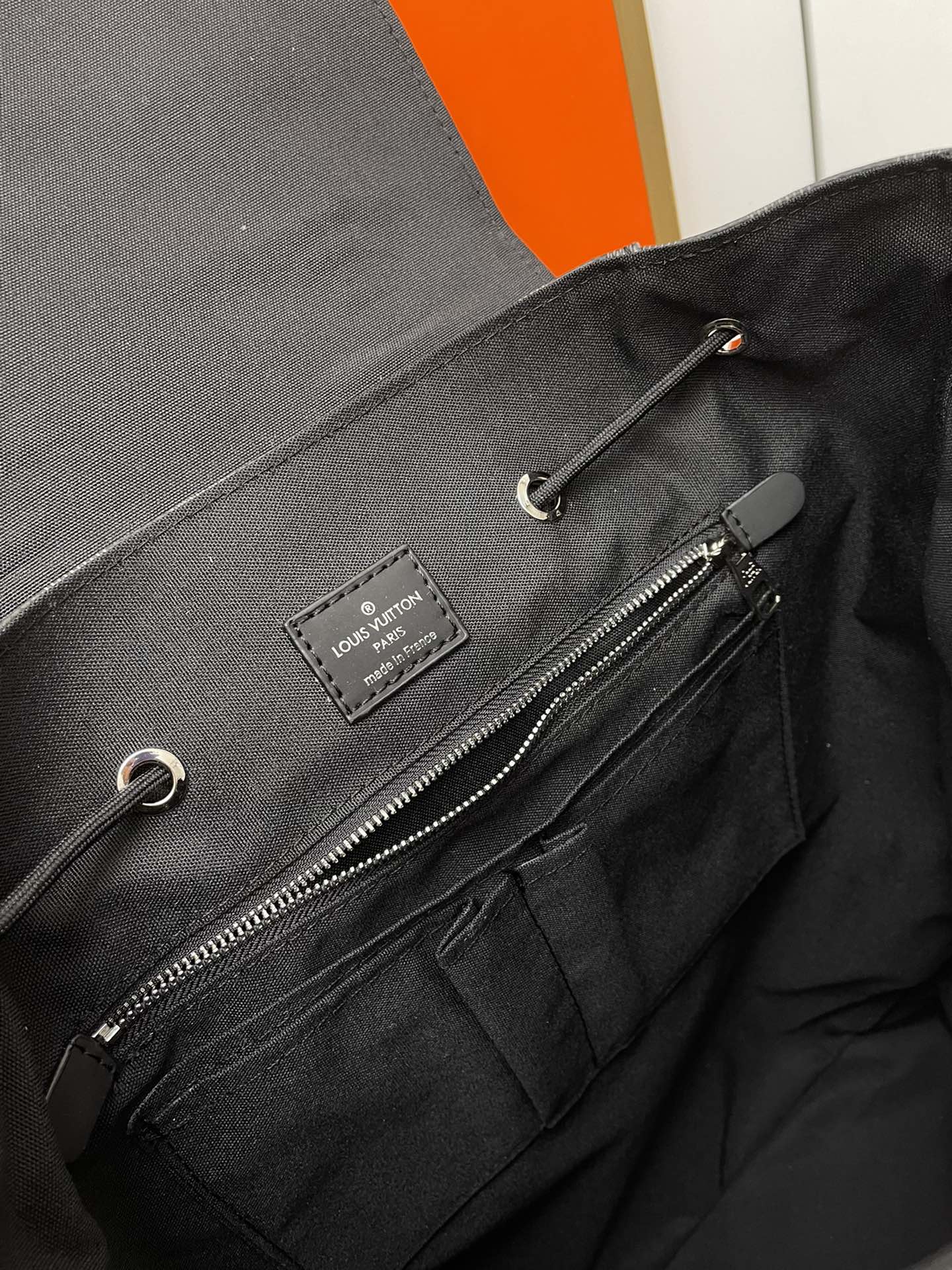 1WE68B Popular  leather Backpacks