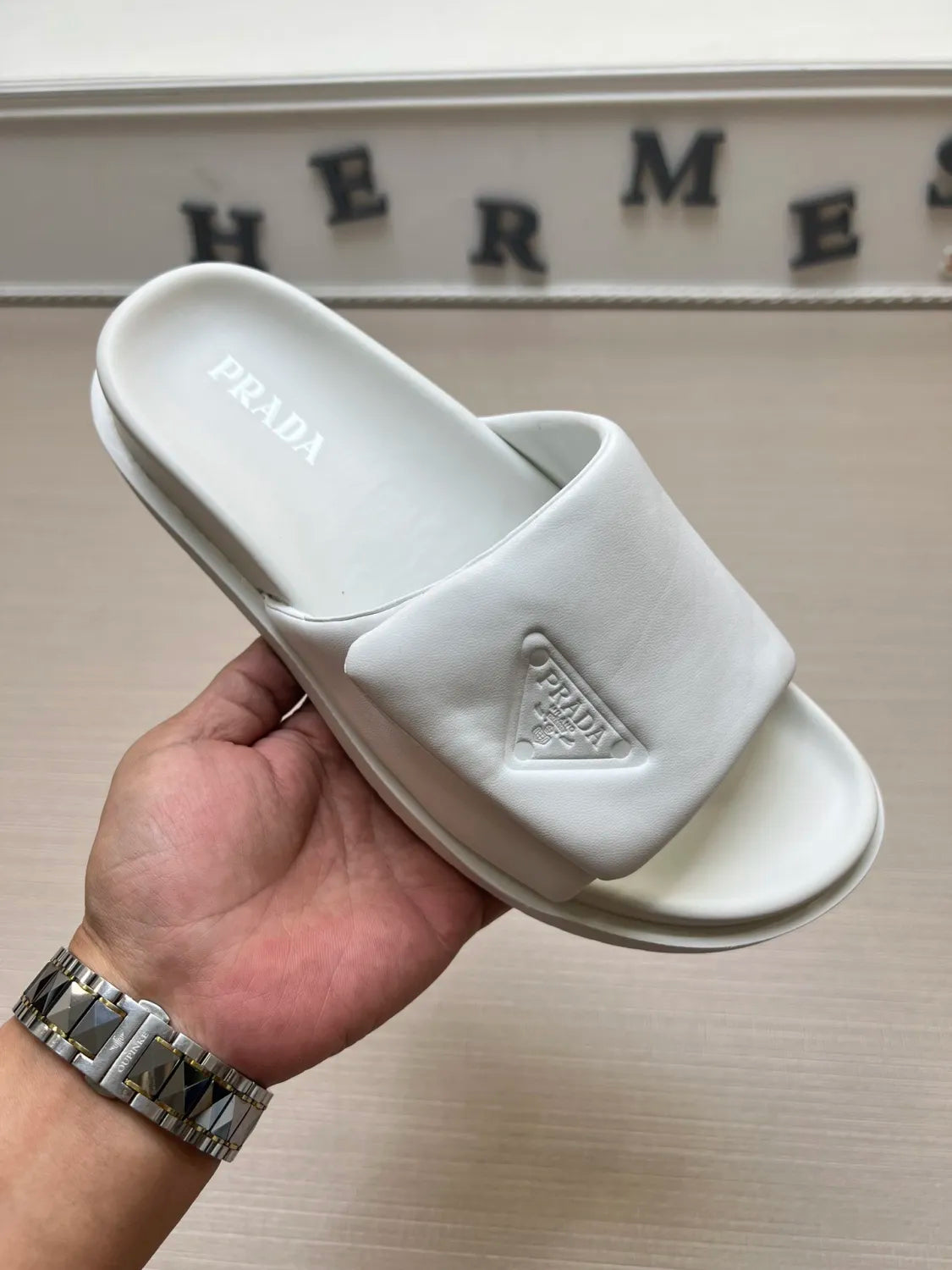 54PD7Z Popular slippers