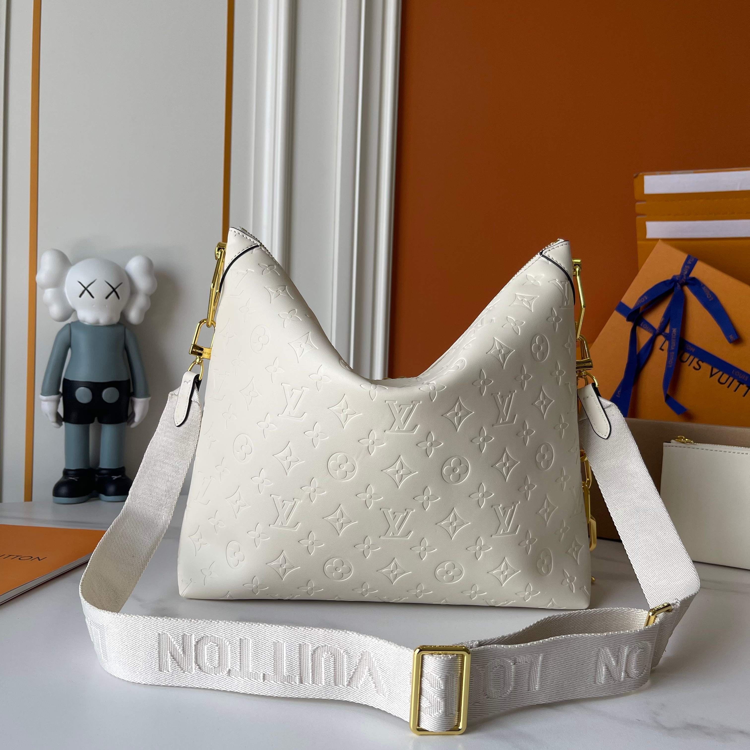 136NE3B Popular leather bag