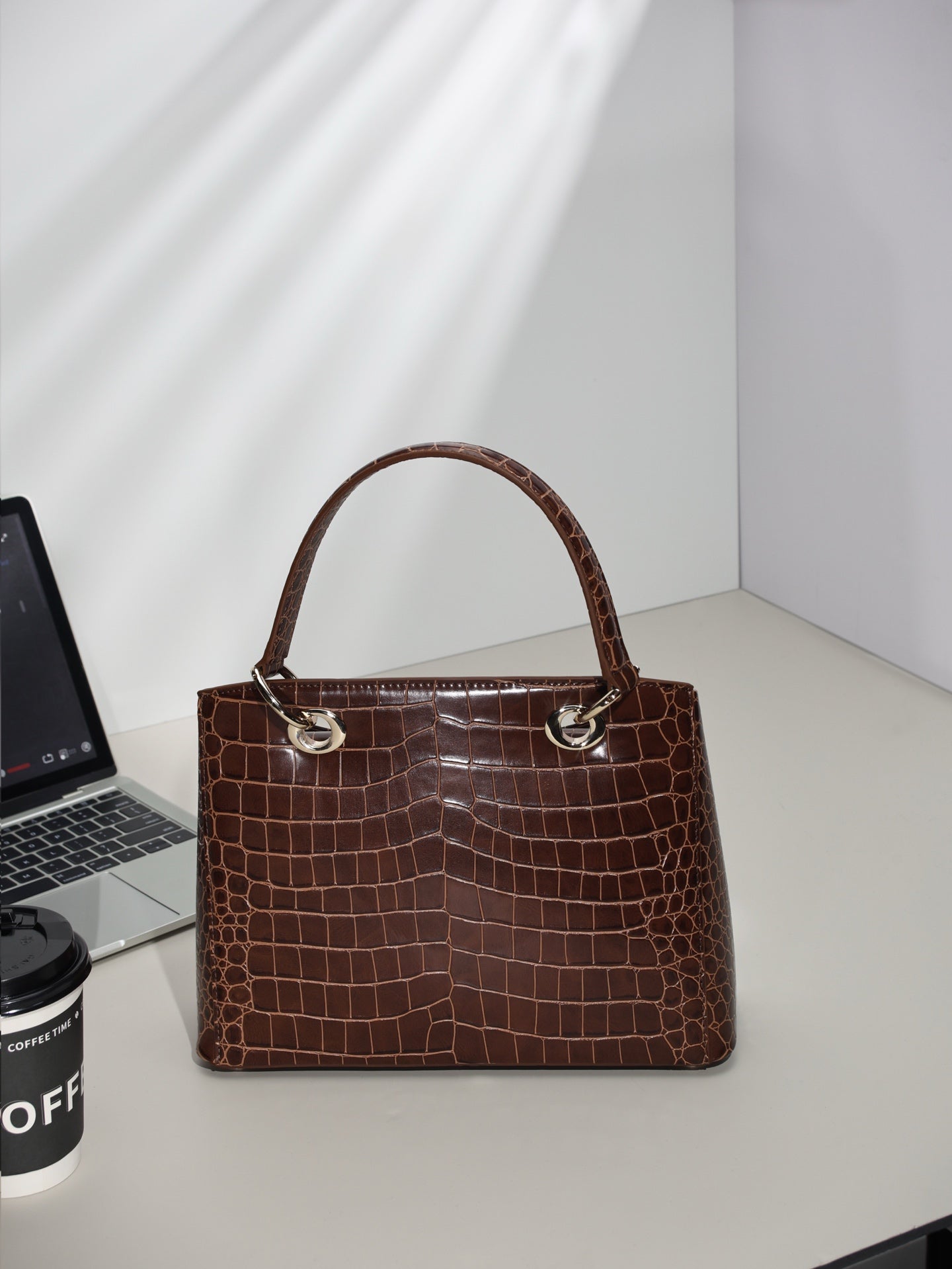 136PD90B Popular leather bag