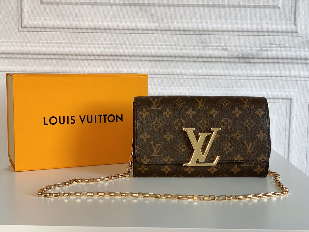 1XE38B Popular  leather wallets