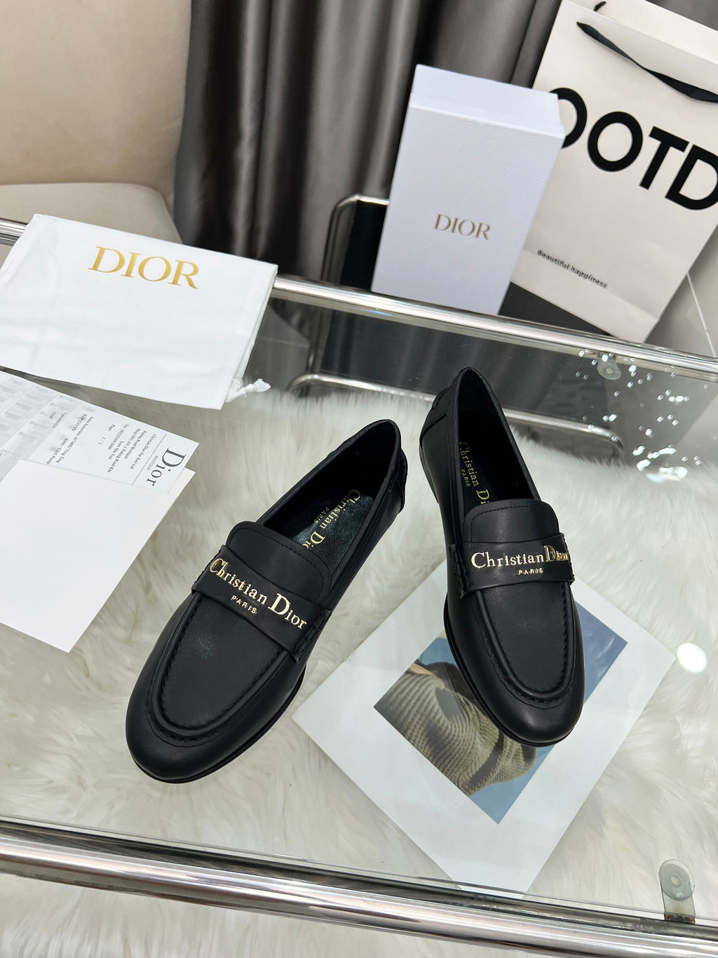 2105QD301Z Popular high-quality leather Shoes