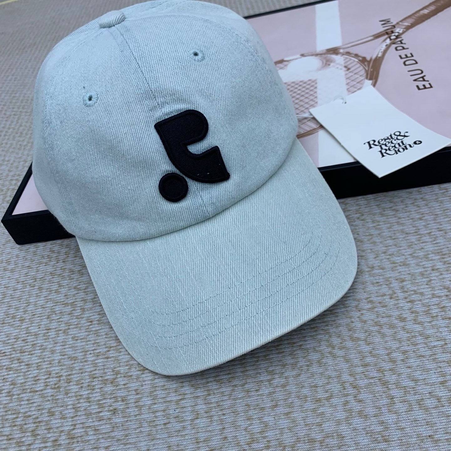 145QA55M Popular hats