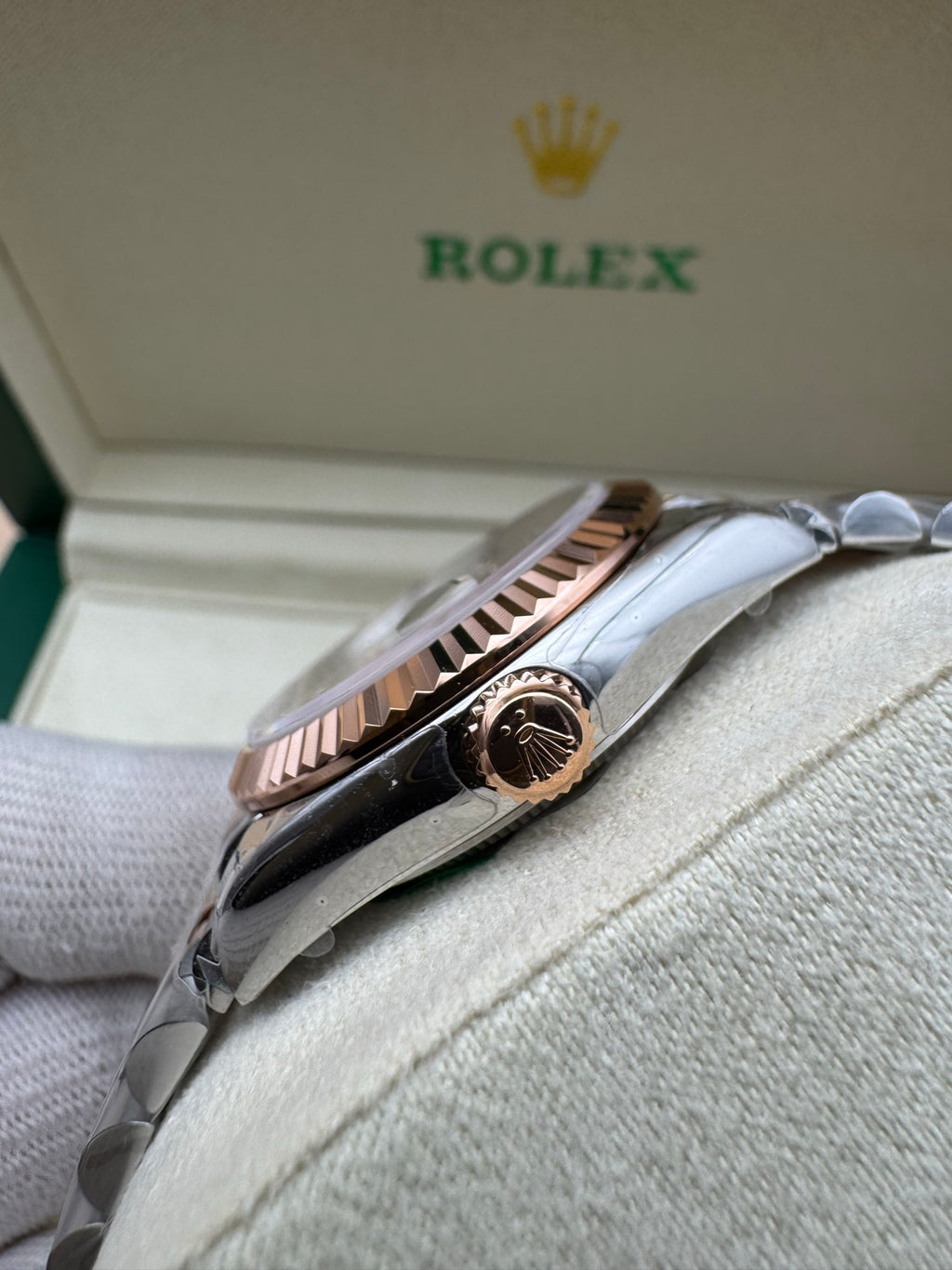 136RL11L Popular Watches