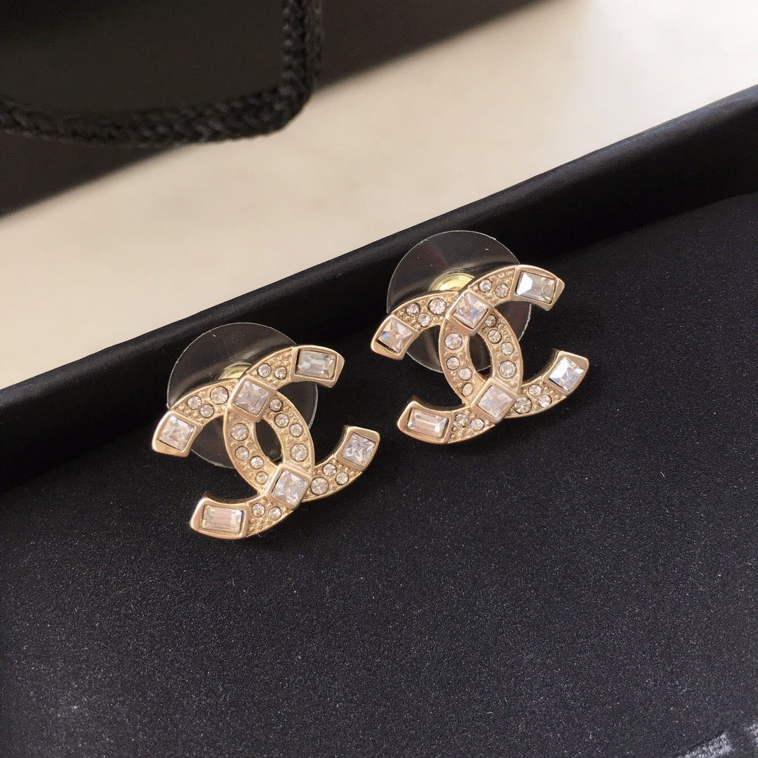 14C52E Popular  Earrings