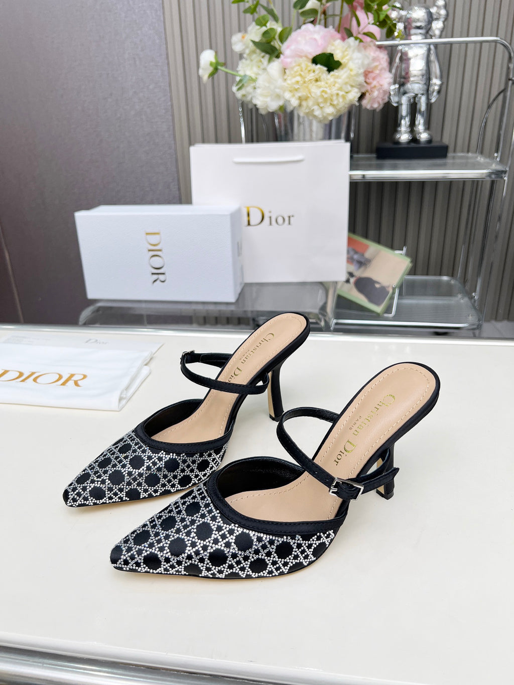 295QD117Z Popular high-quality leather  High heels