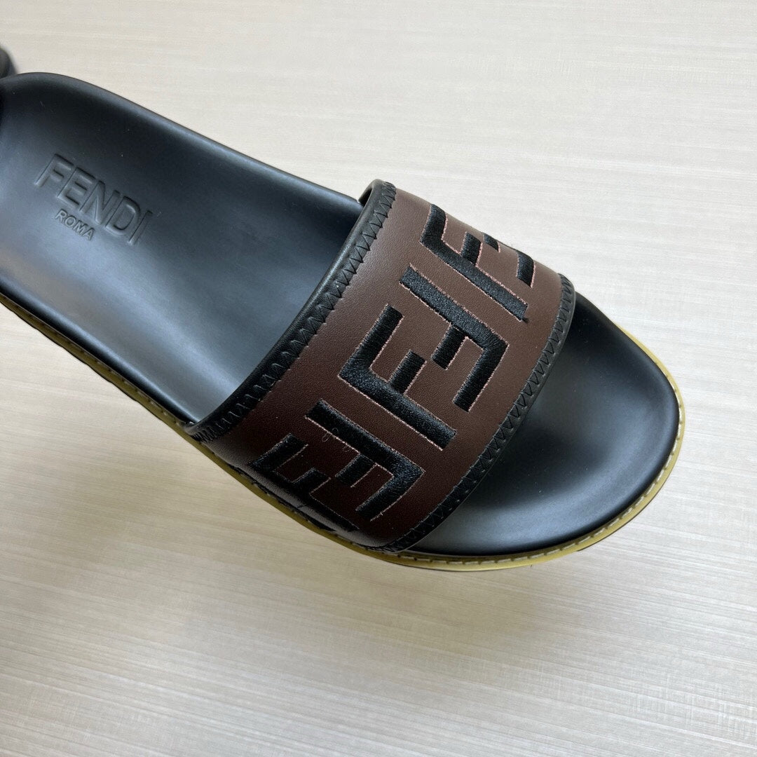 54F25Z Popular slippers
