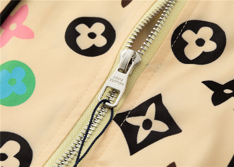 105ZE359U Popular Coats