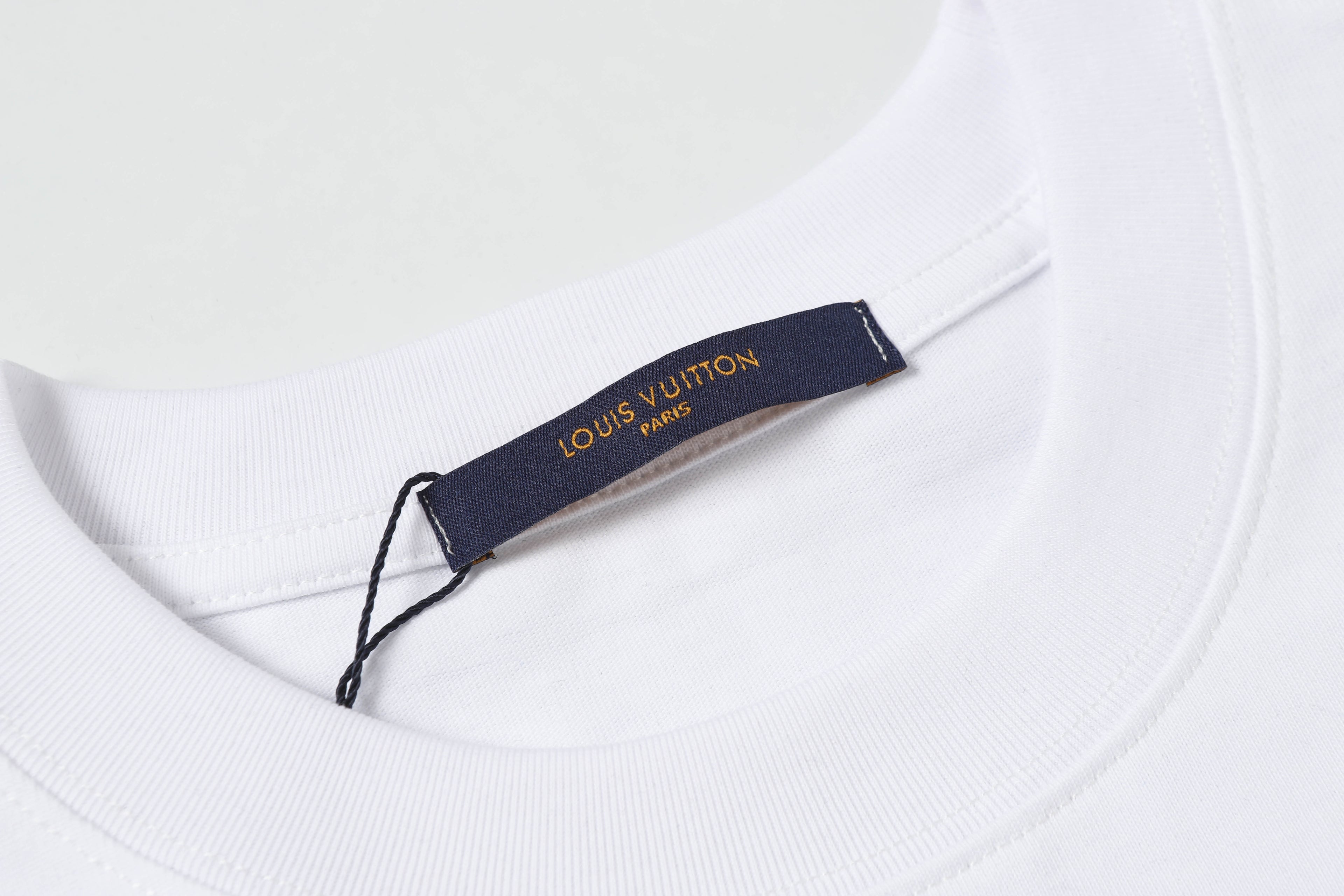 145RE147U Popular T-shirt