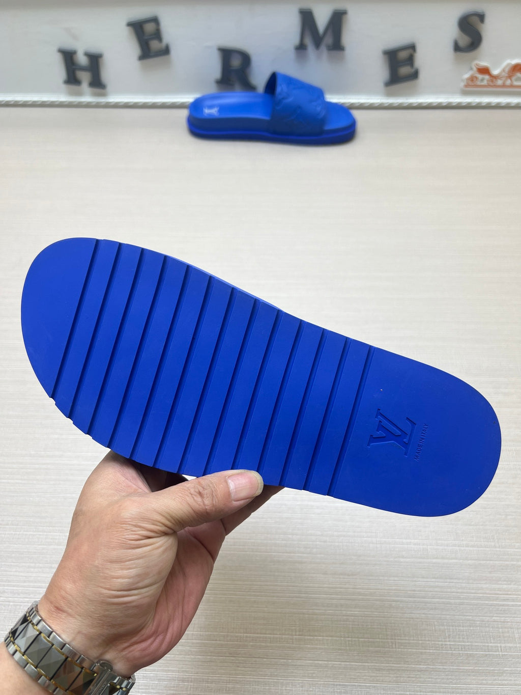 54E3Z Popular slippers