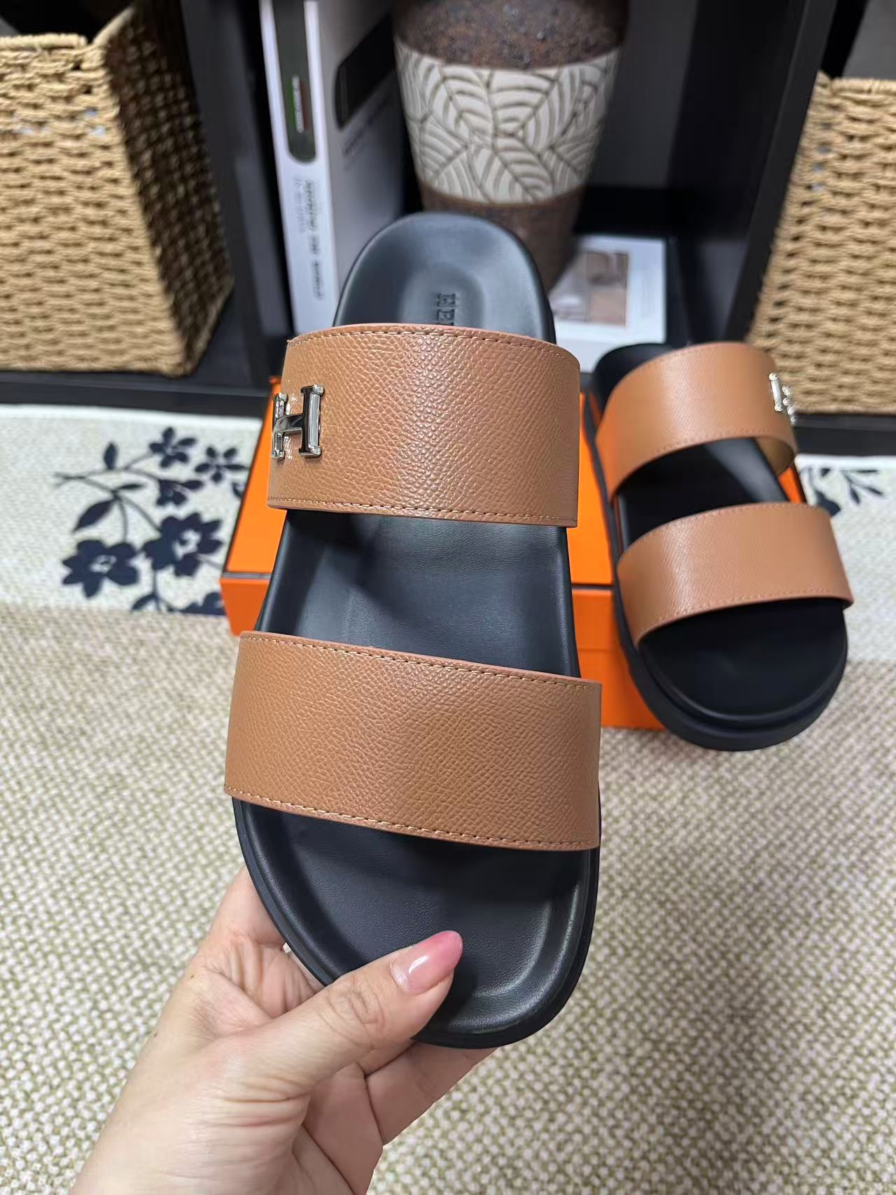 Z2P36H20 Popular high-quality leather Shoes