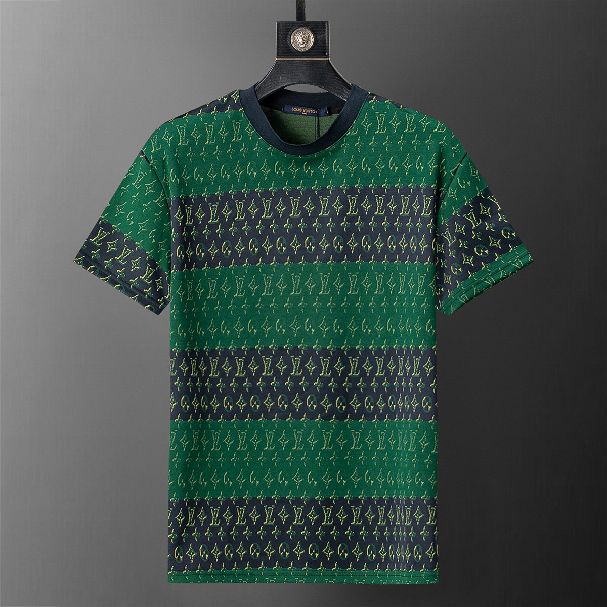 U1N66E1 Popular T-shirts